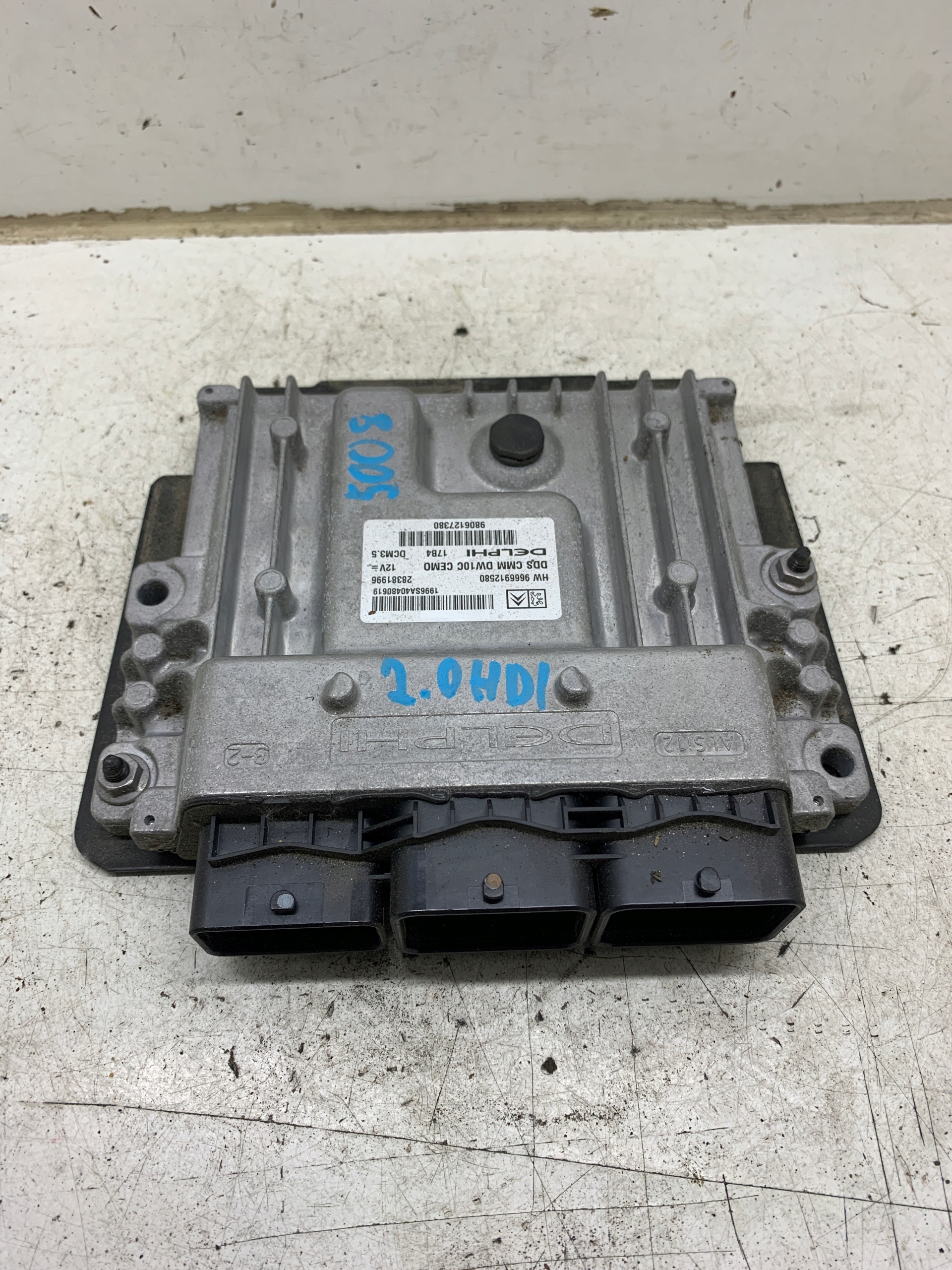 computer control unit of the engine 9666912580 PEUGEOT 5008 2.0 HDI