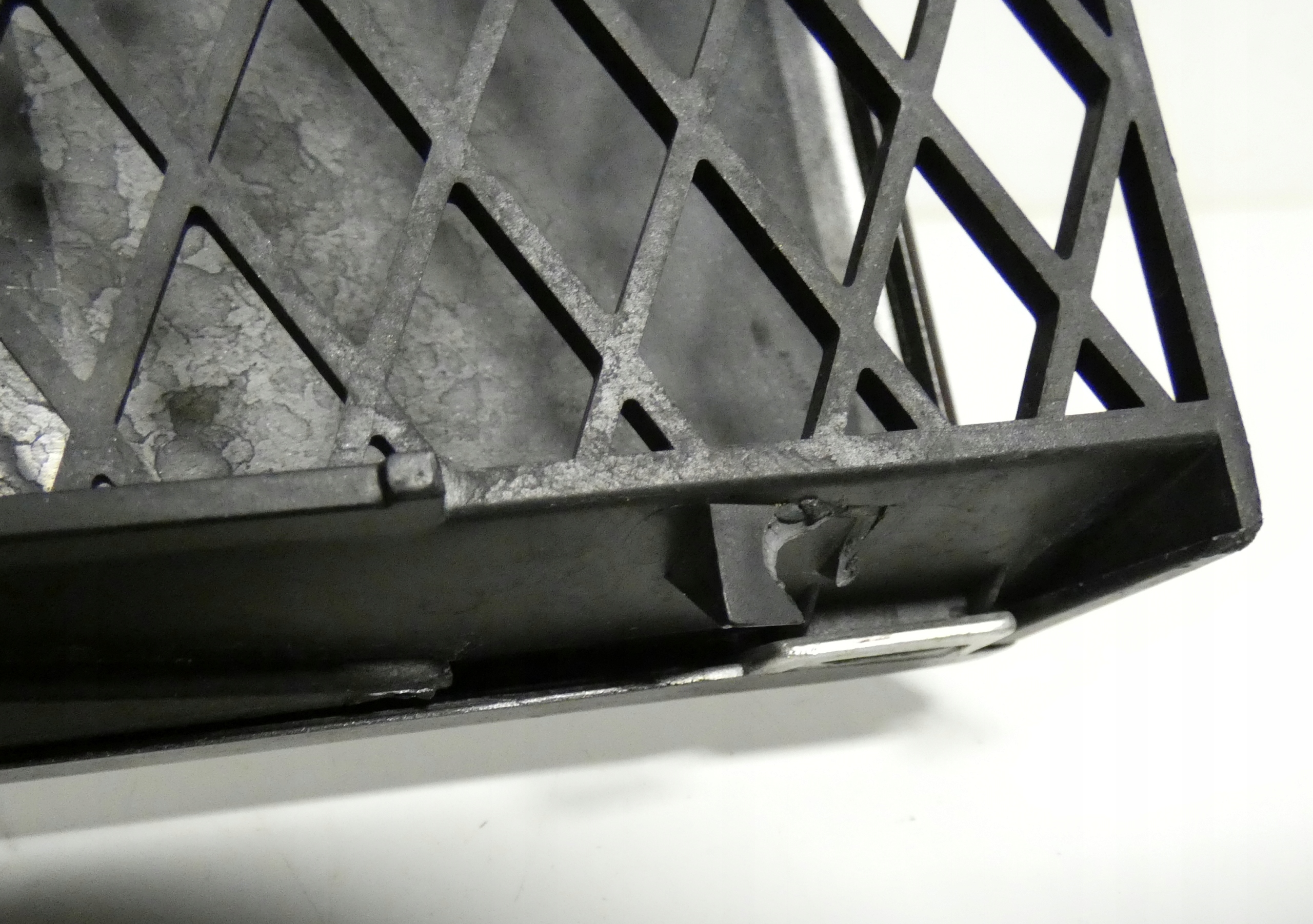 AUDI R8 SPYDER 427825313 grid intake air bonnet rear part