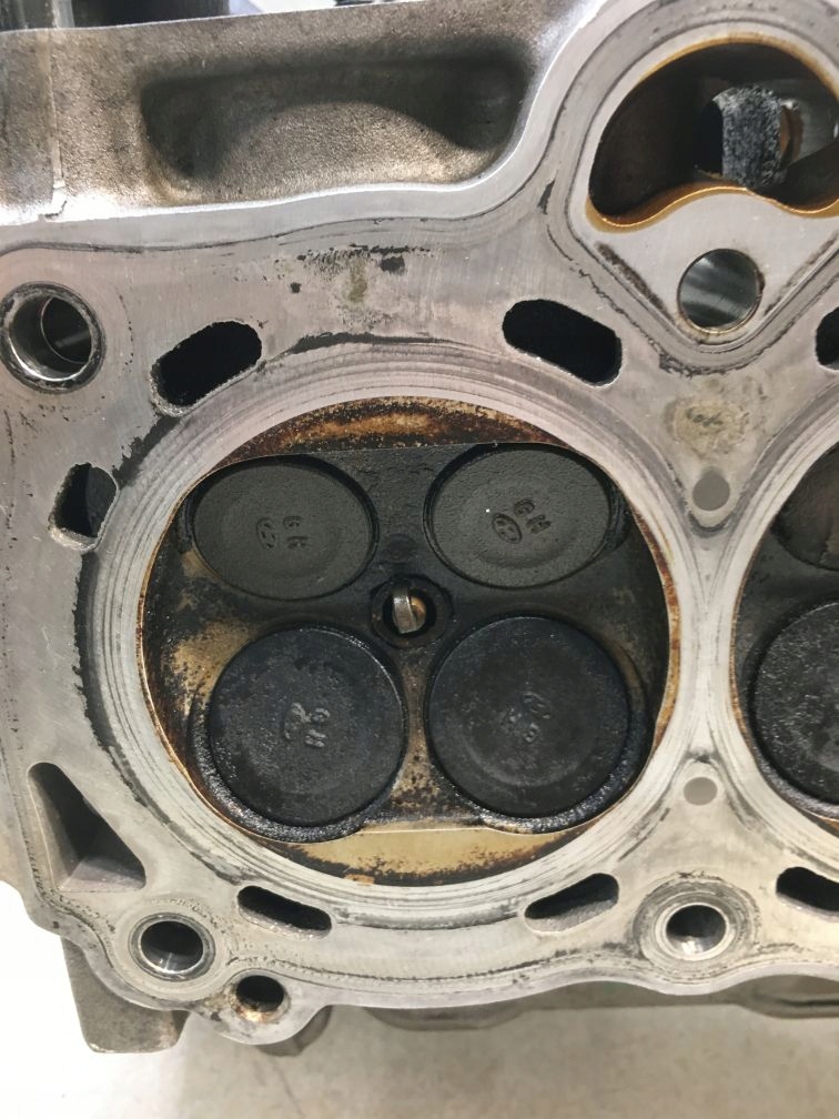 TESTATA del cilindro KIA CEED e 1.4 16V X221112B000