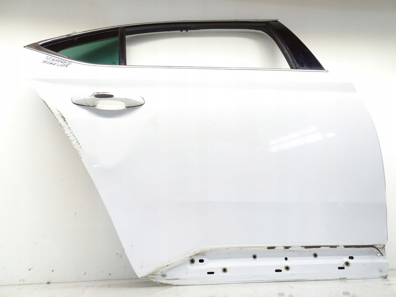 DRZWI PRAWE PRAWY TYŁ TYLNE SKODA SUPERB III SEDAN LS9R