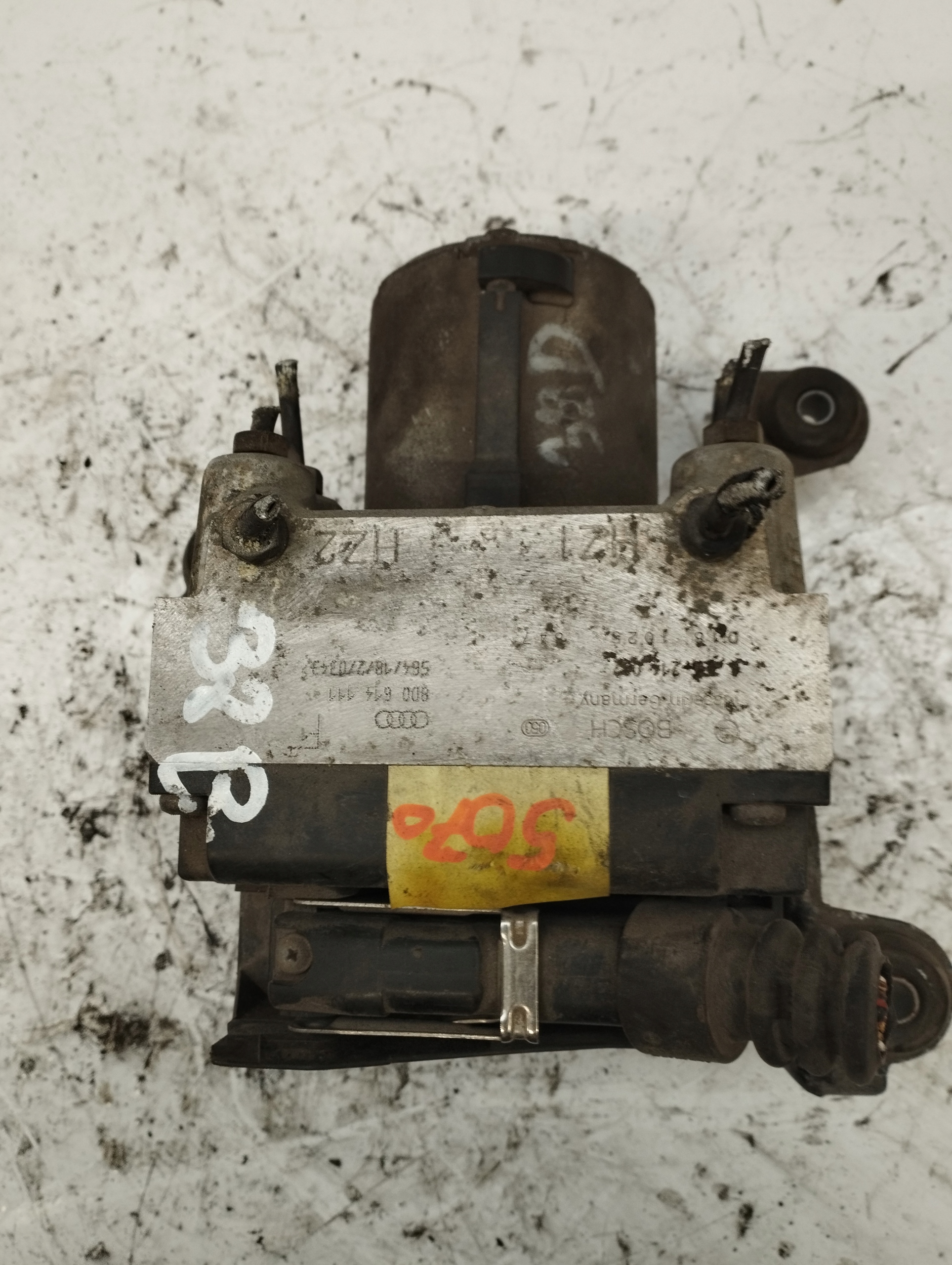Audi A4 B5 1.8 насос ABS 8D0614111