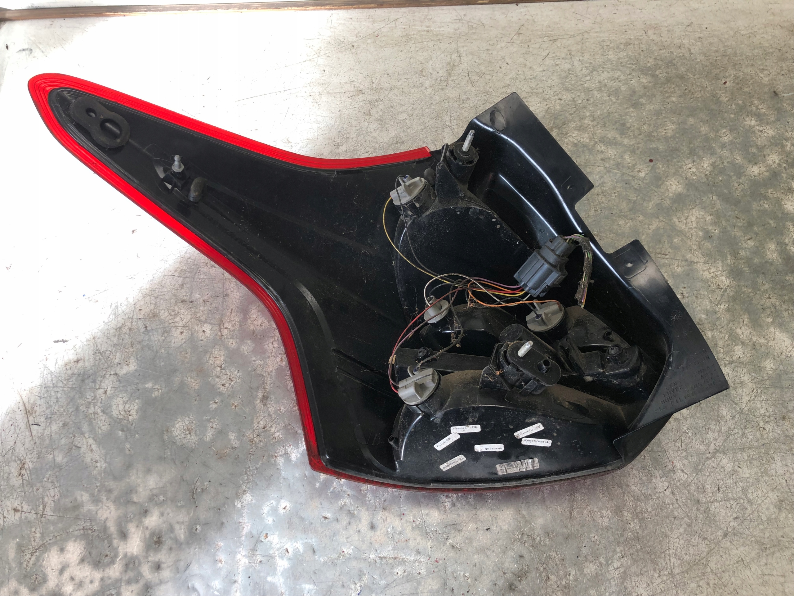 light right rear part FORD FOCUS MK3 HB BM51-13404-A