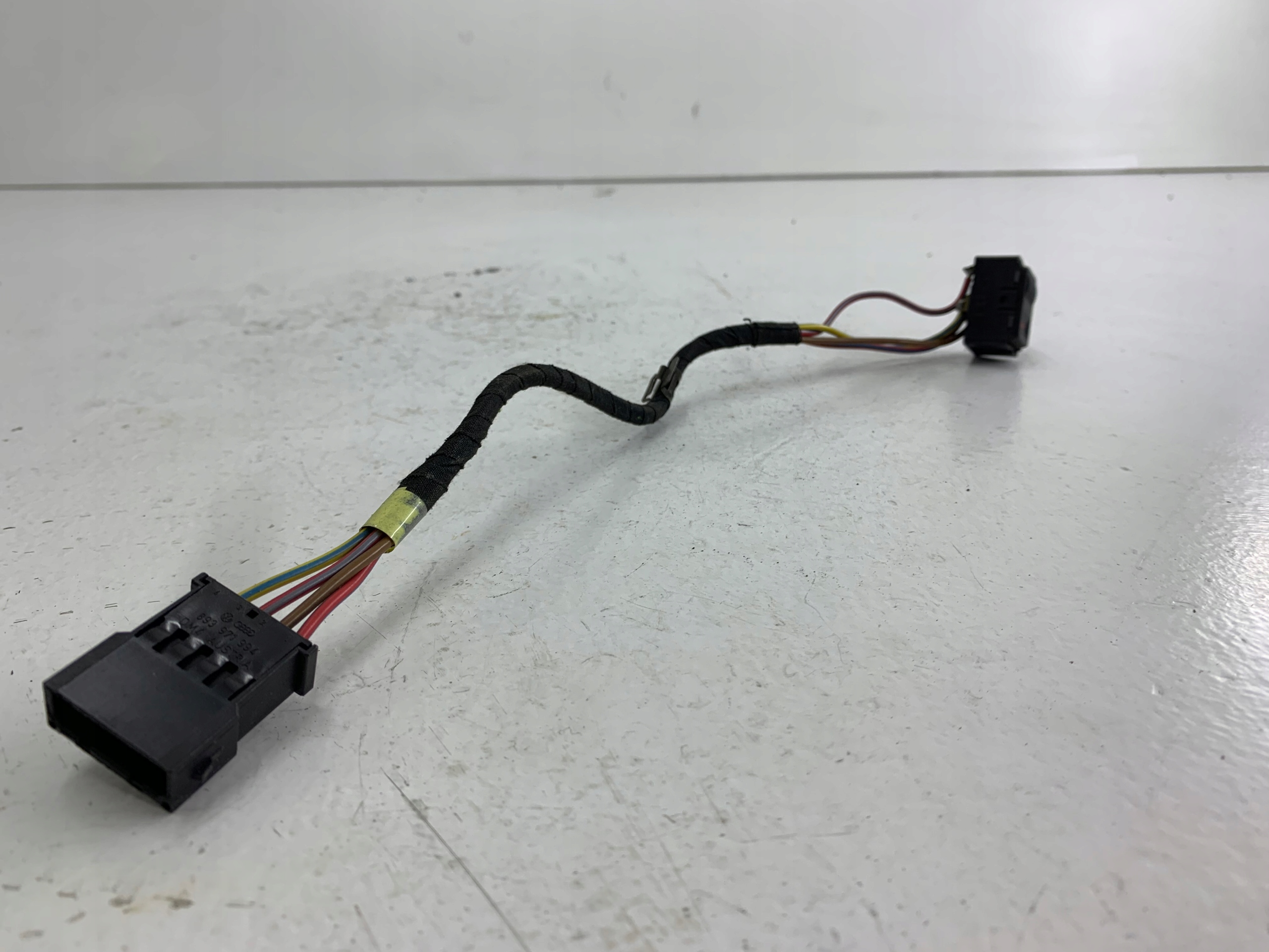 AUDI A3 8L switch of a lock central 8L0962107A