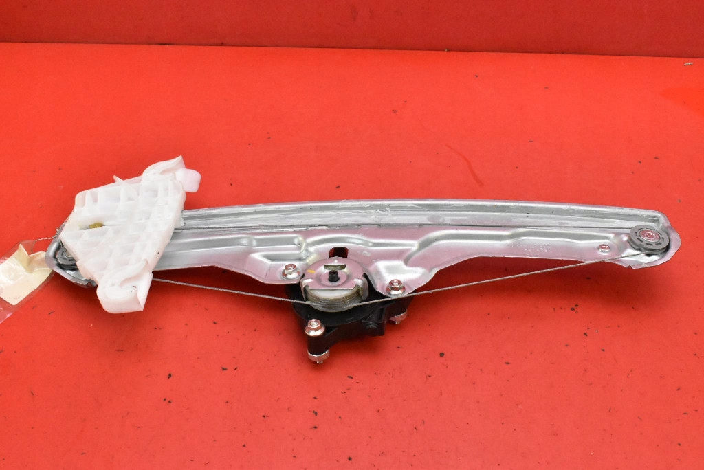 window regulator right front EU 82460R2000 KIA SPORTAGE 5 V 21-25