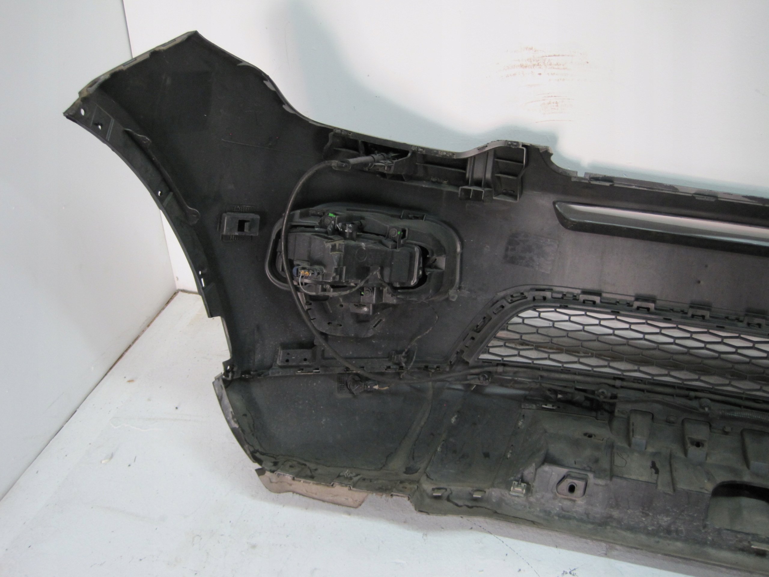 bumper LAND ROVER DISCOVERY SPORT 4X PDC XENON 17R front front