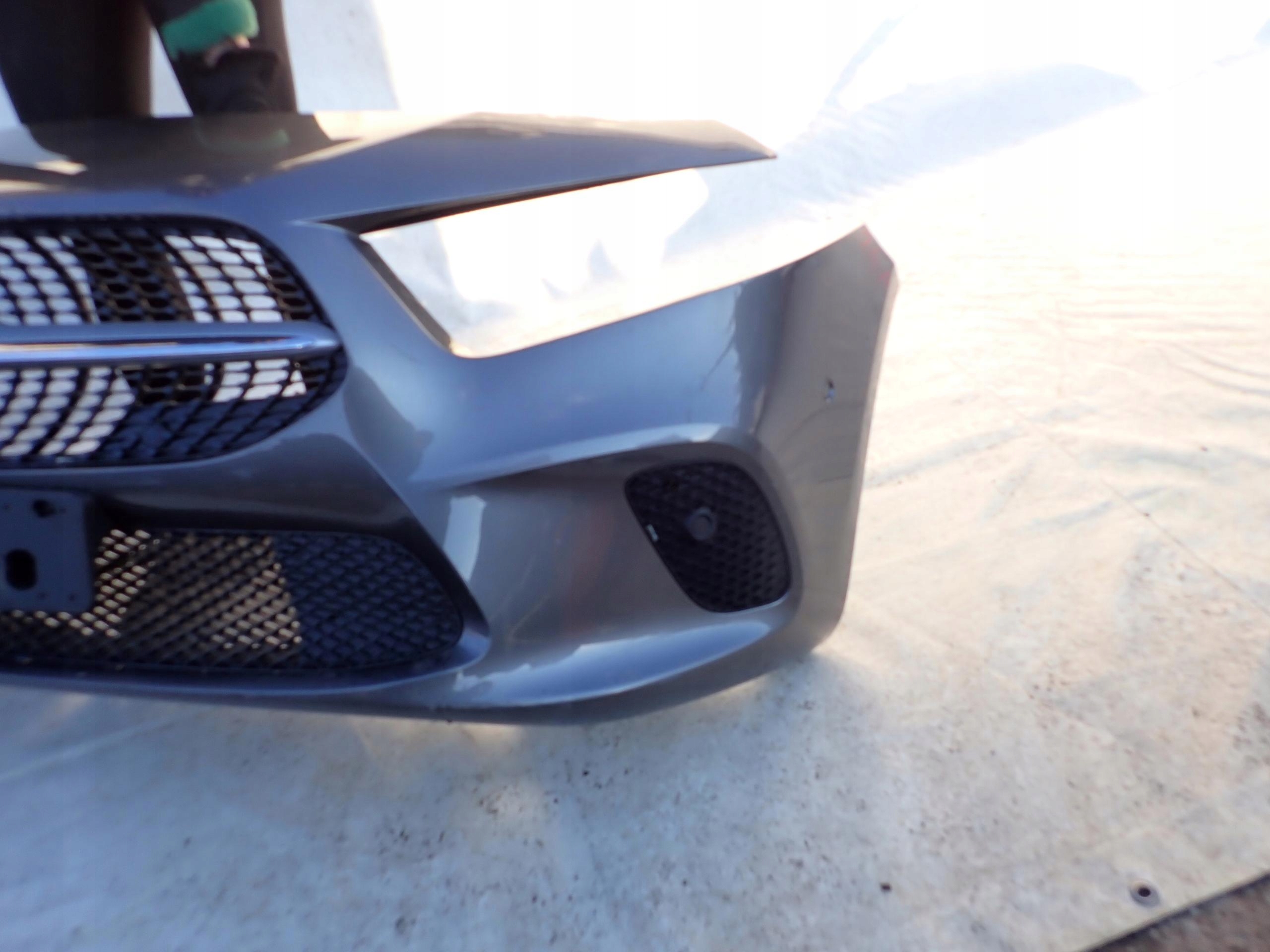 MERCEDES A-KLASA W177 18- bumper front PDC
