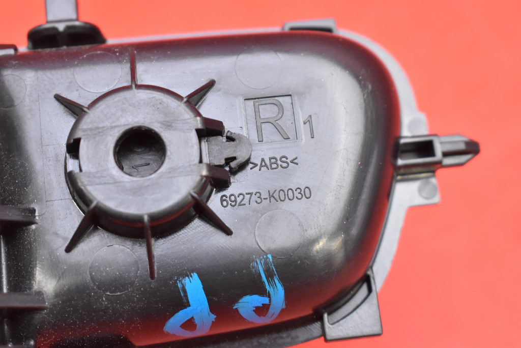 handle inner right front CHROM TOYOTA YARIS 4 IV 20-21