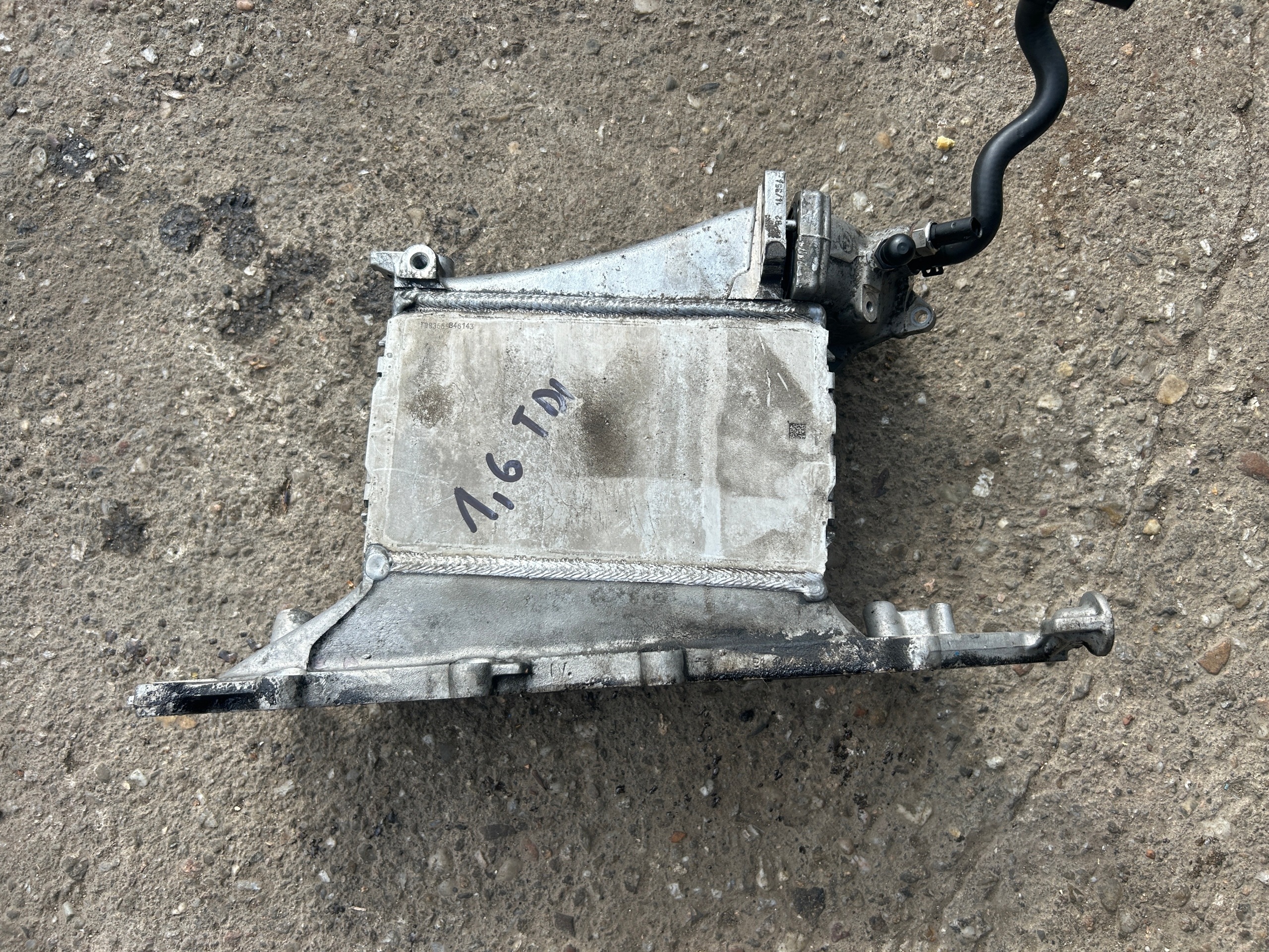VOLKSWAGEN GOLF VII 1,6 TDI intake manifold M160739B