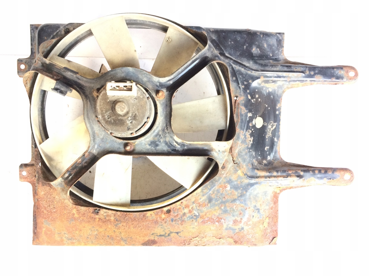 ventilátor chladiče VW GOLF IV 3A0959455A VW