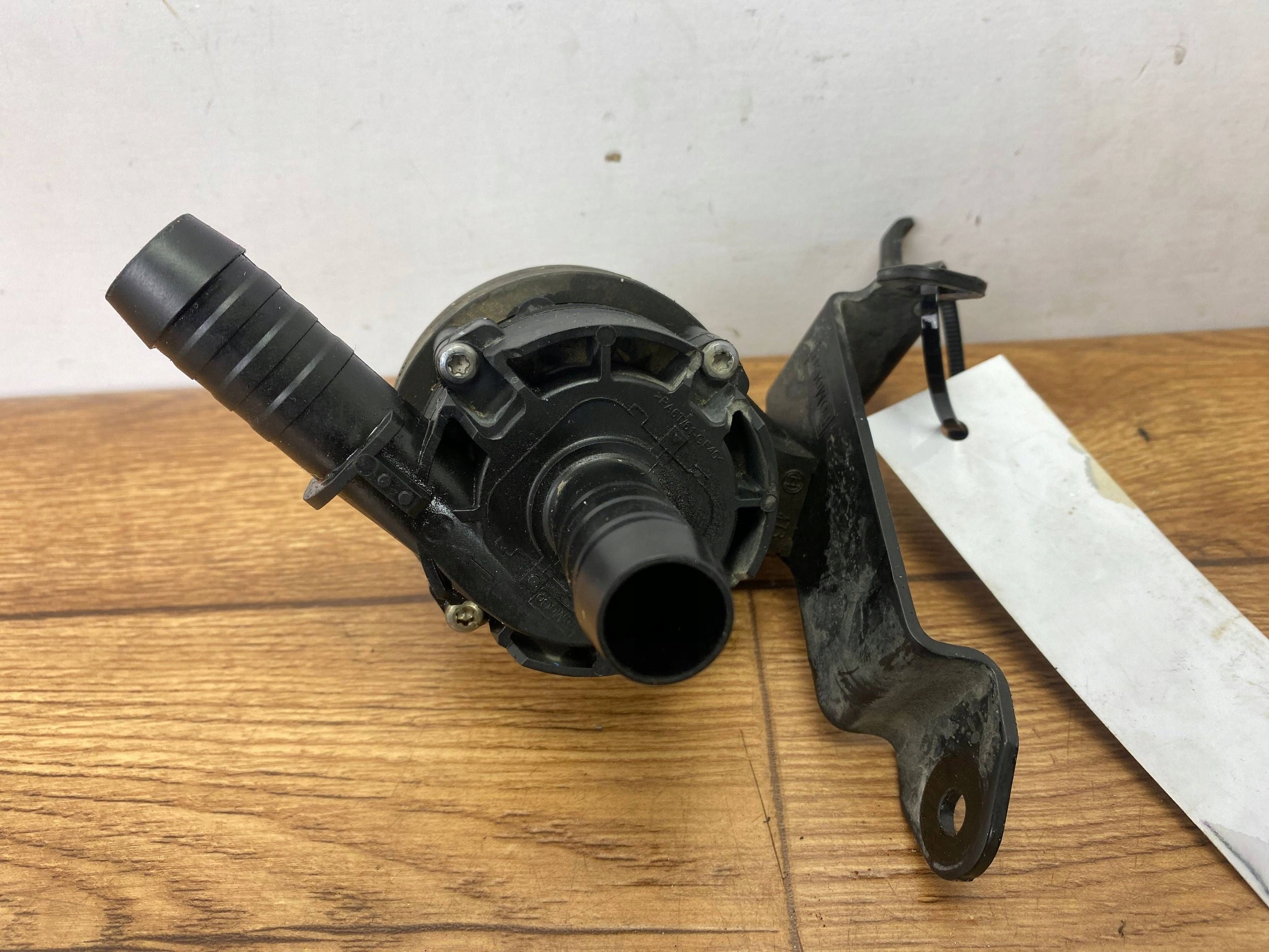 Wasserpumpe Ford Explorer VI 2020+