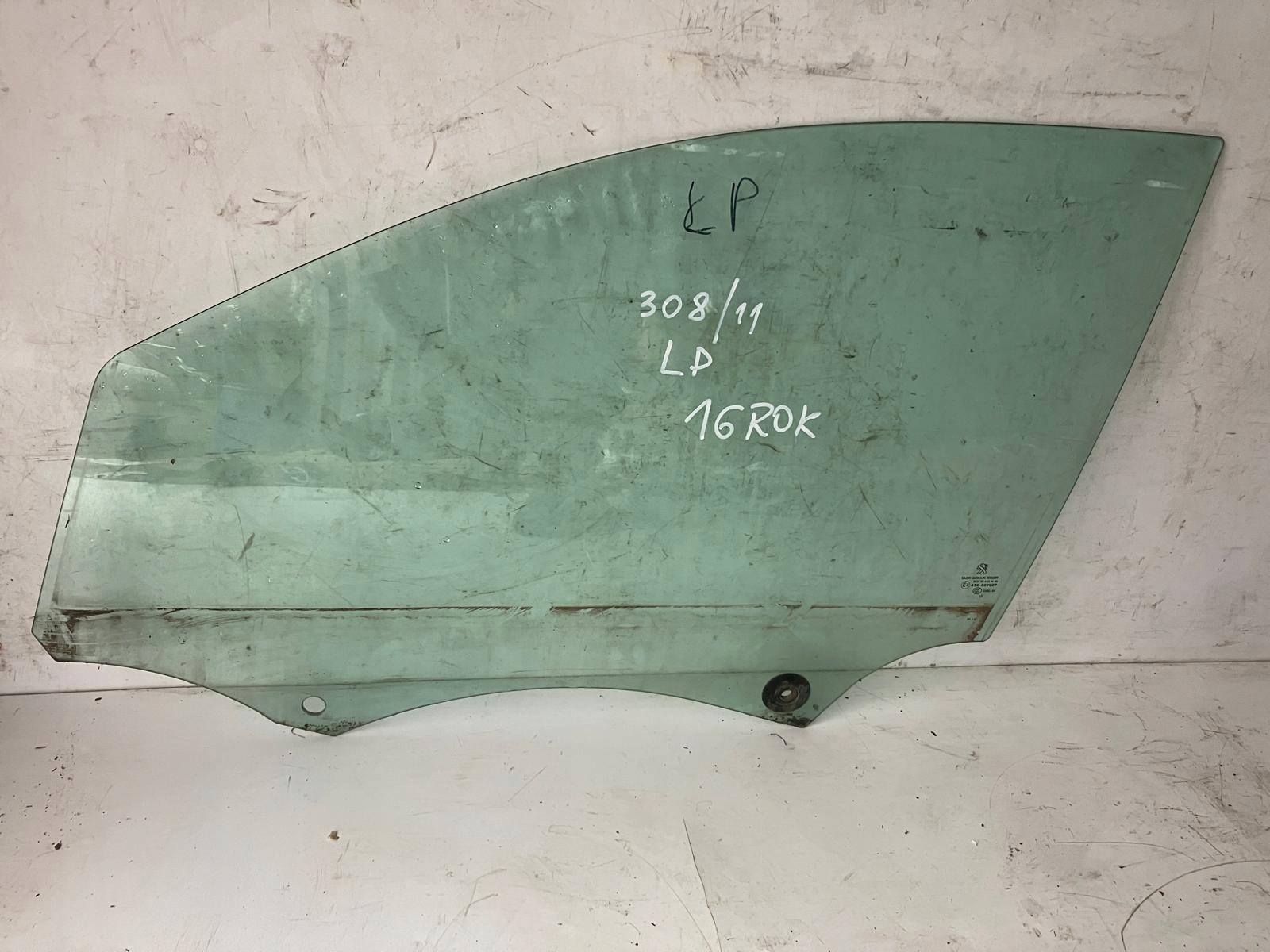 window door left front PEUGEOT 308 T9 16 ROK