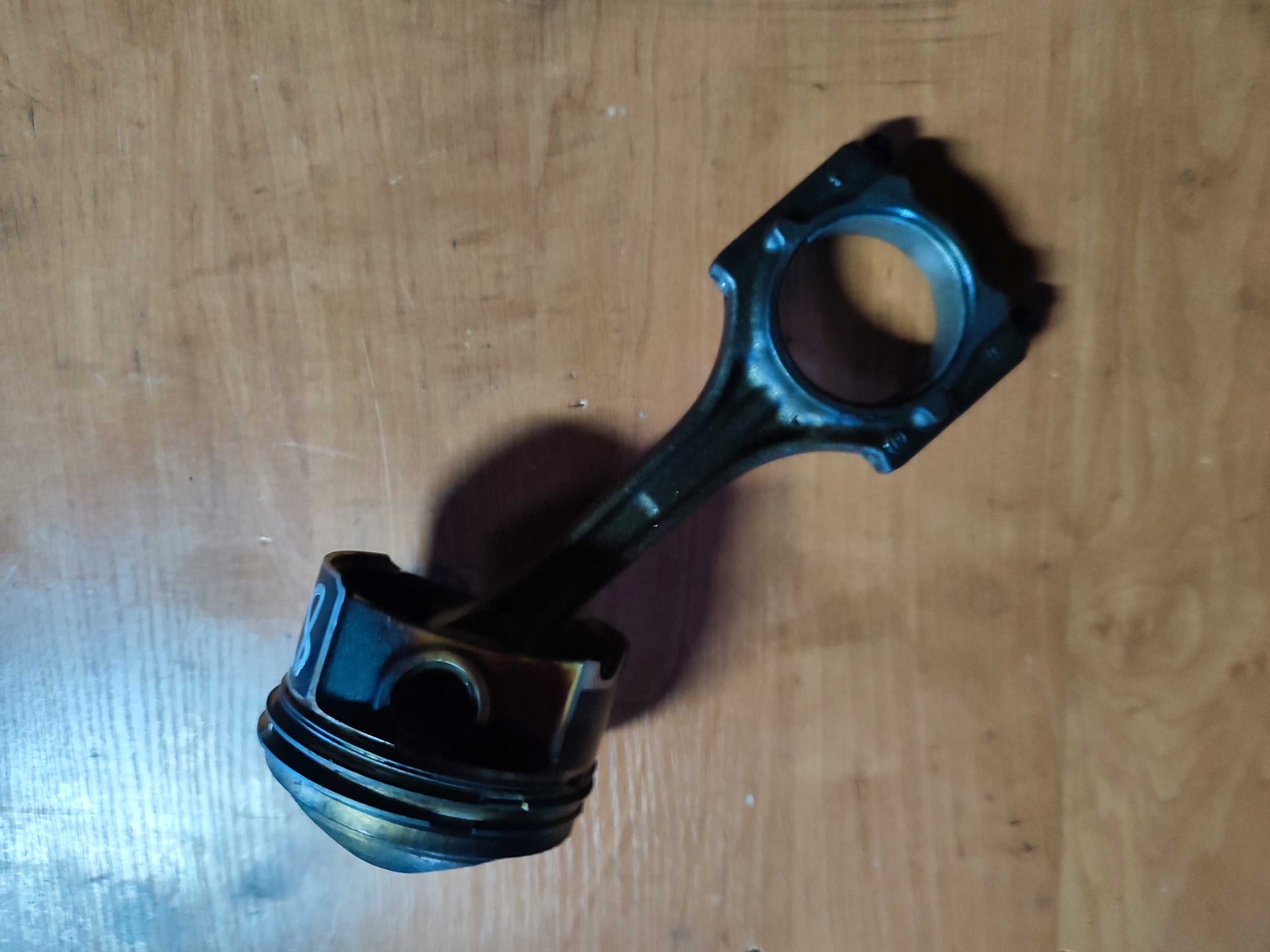 ПОРШЕНЬ ШАТУН КРИВОШИПНО AUDI 2.0 TFI 82P41