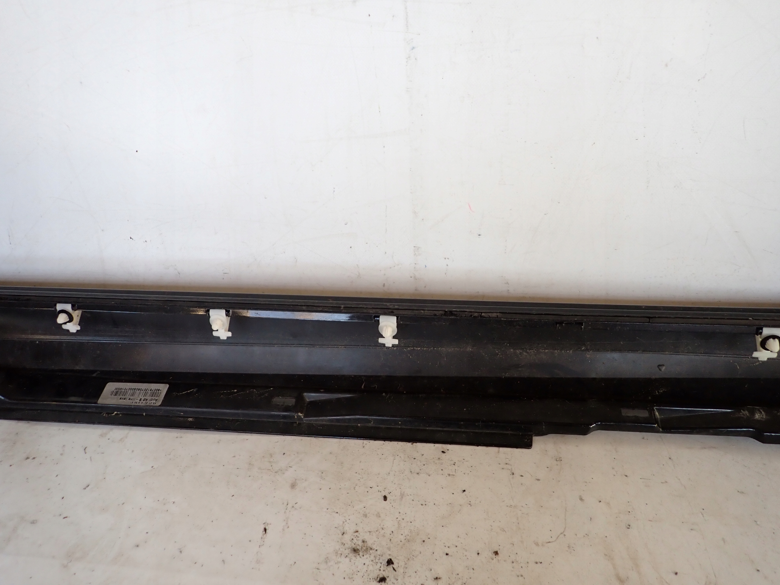 AUDI A6 C8 4K S-LINE 18- moulding threshold left threshold left