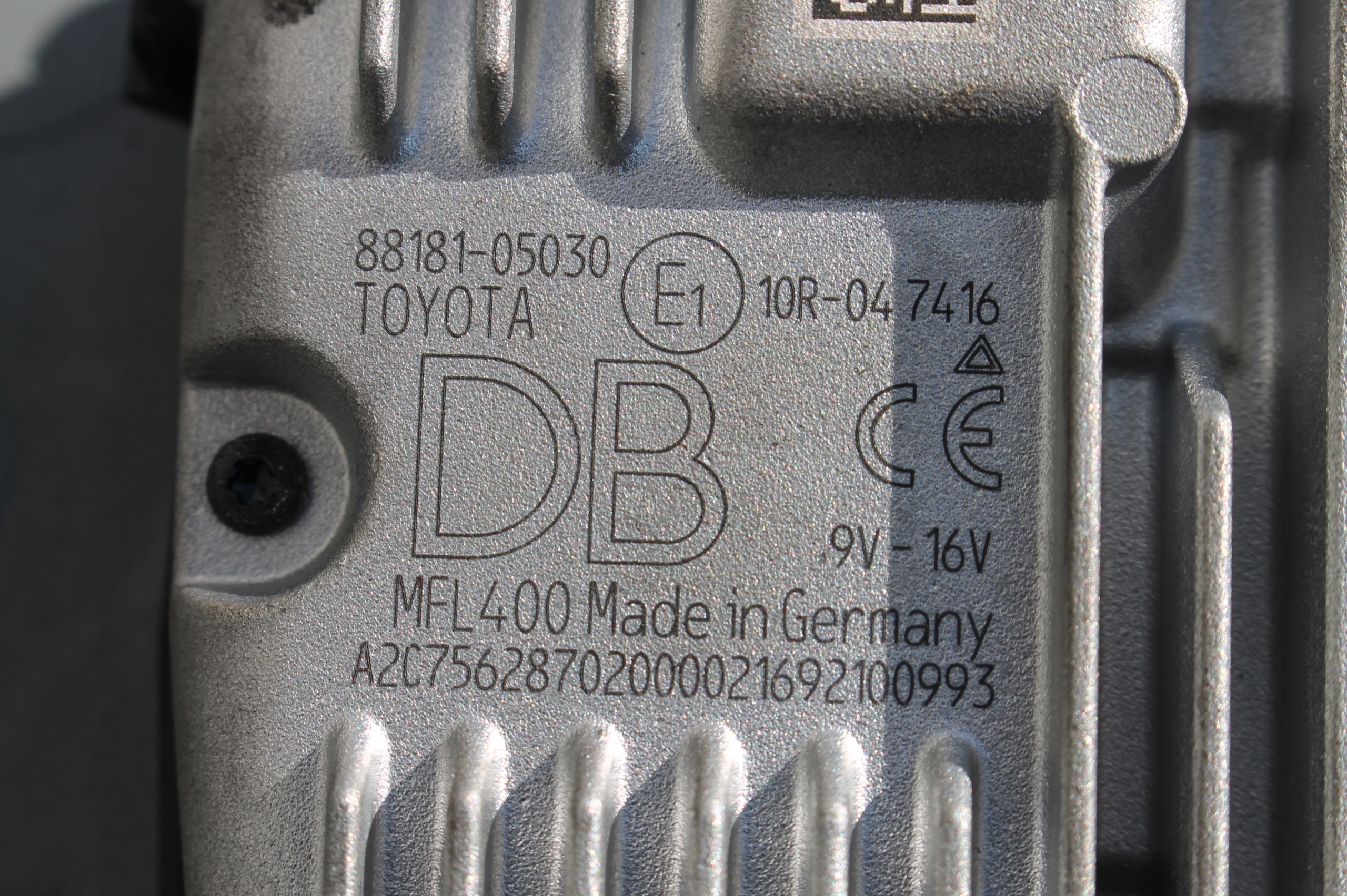 KAMERA RADAR SZYBY CZOŁOWEJ TOYOTA AVENSIS T27 T29 15-18 Typ samochodu Samochody osobowe