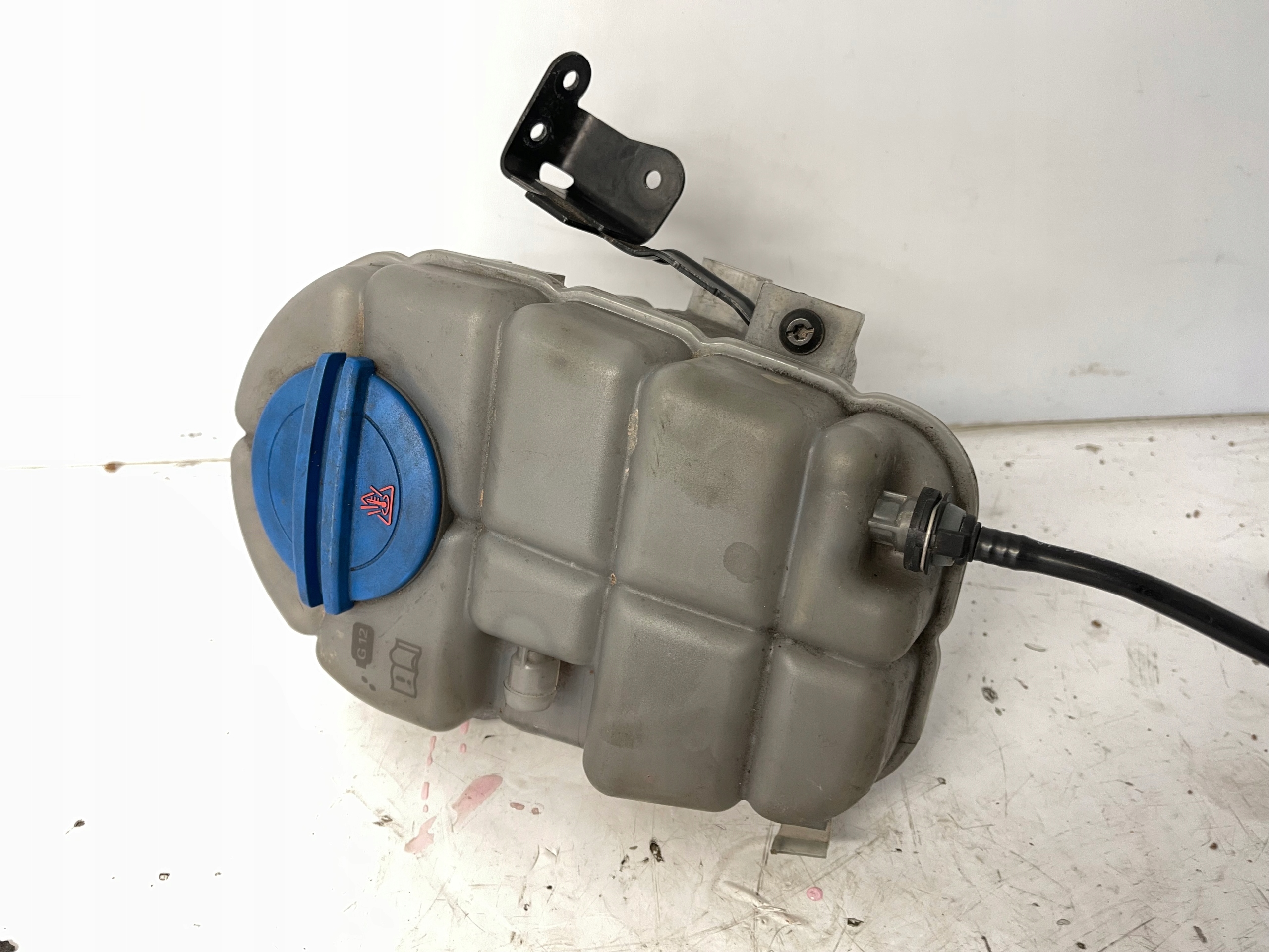 AUDI A6 C7 Scheibenwaschbehälter 4G0121403D