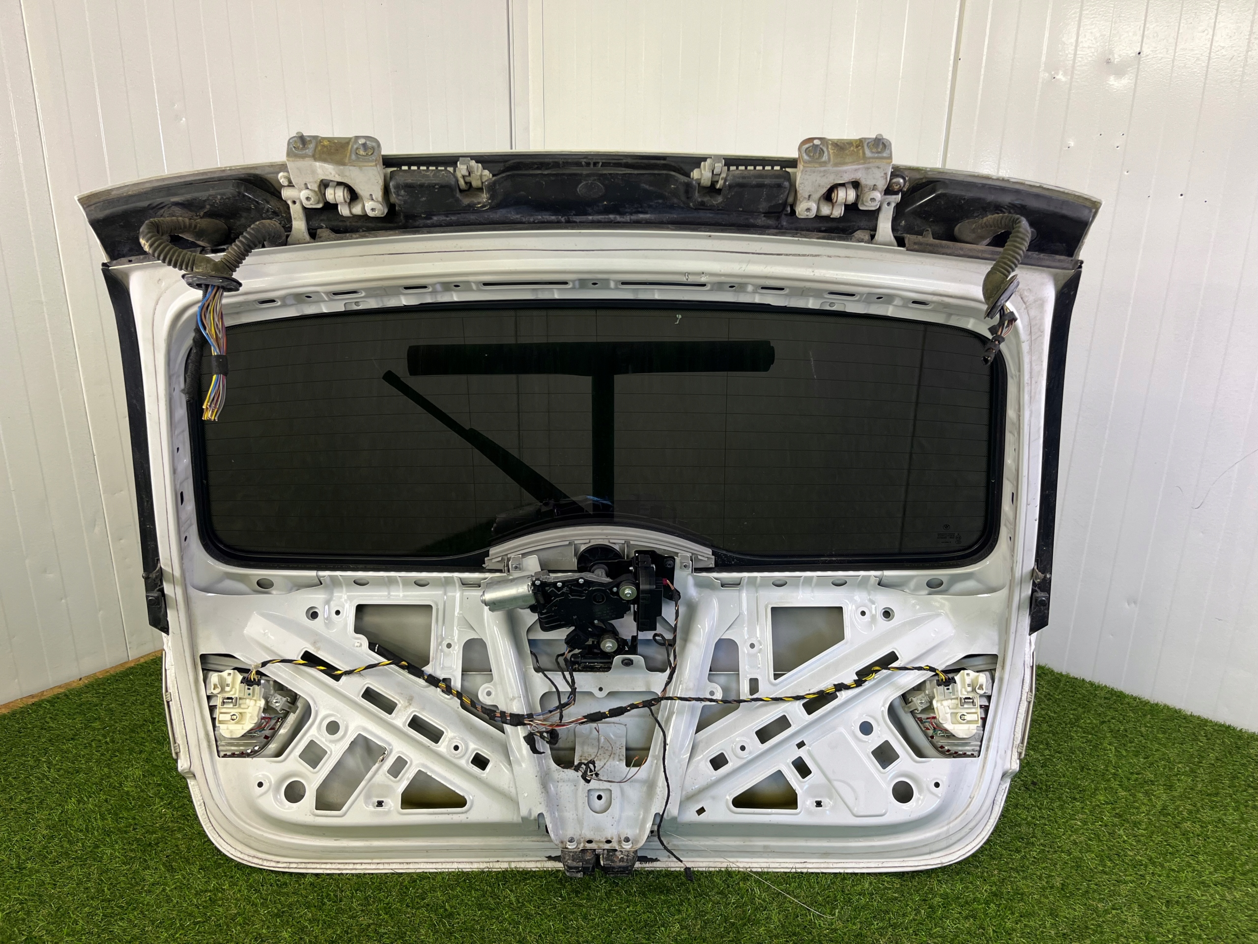 boot doors rear part LIFT complete BMW E91 KOMBI 2010 ALPINWEISS 3 (300)