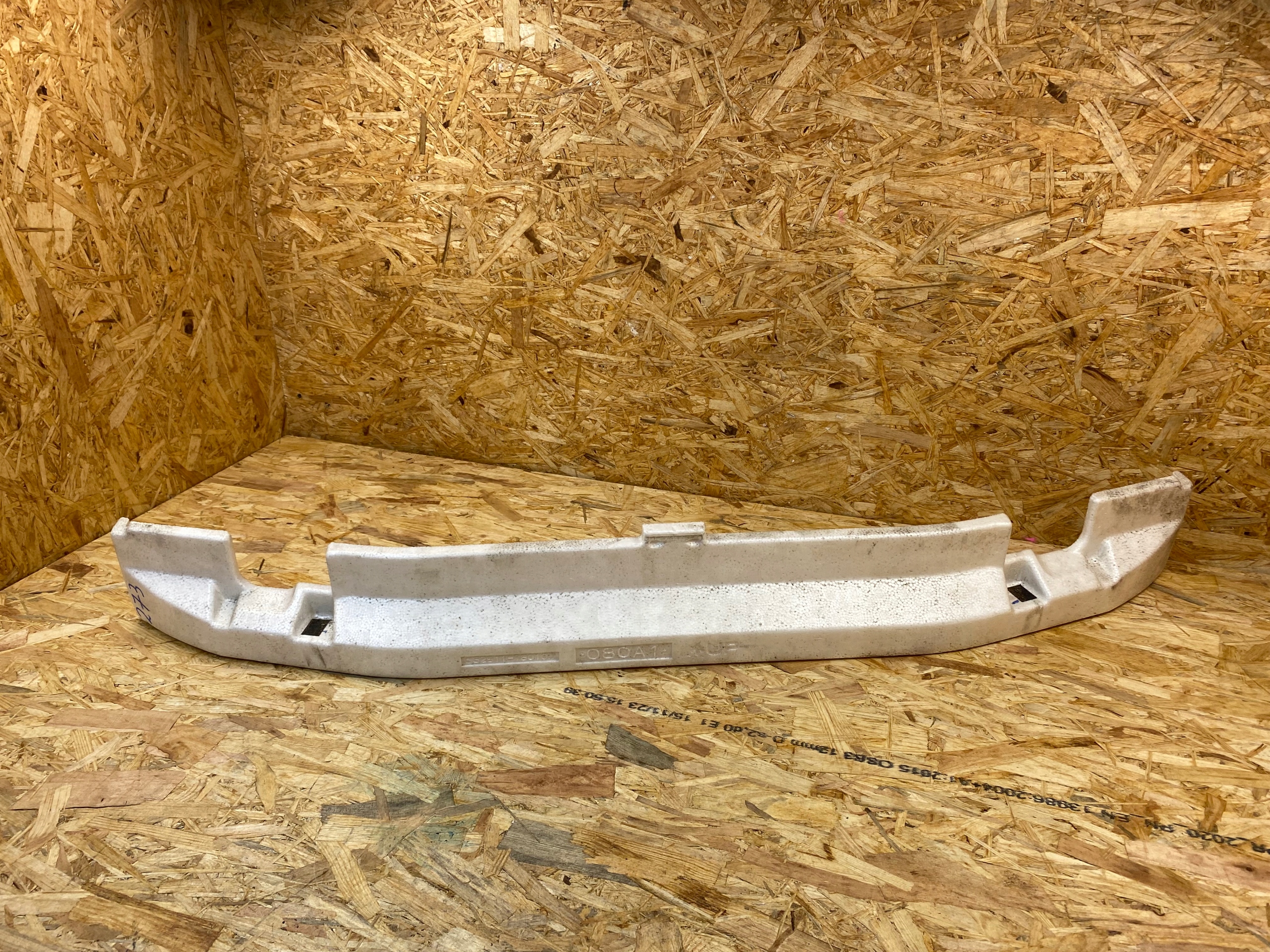 ABSORBER ZDERZAKA PRZÓD LEXUS CT200H 52611-76010 2011-