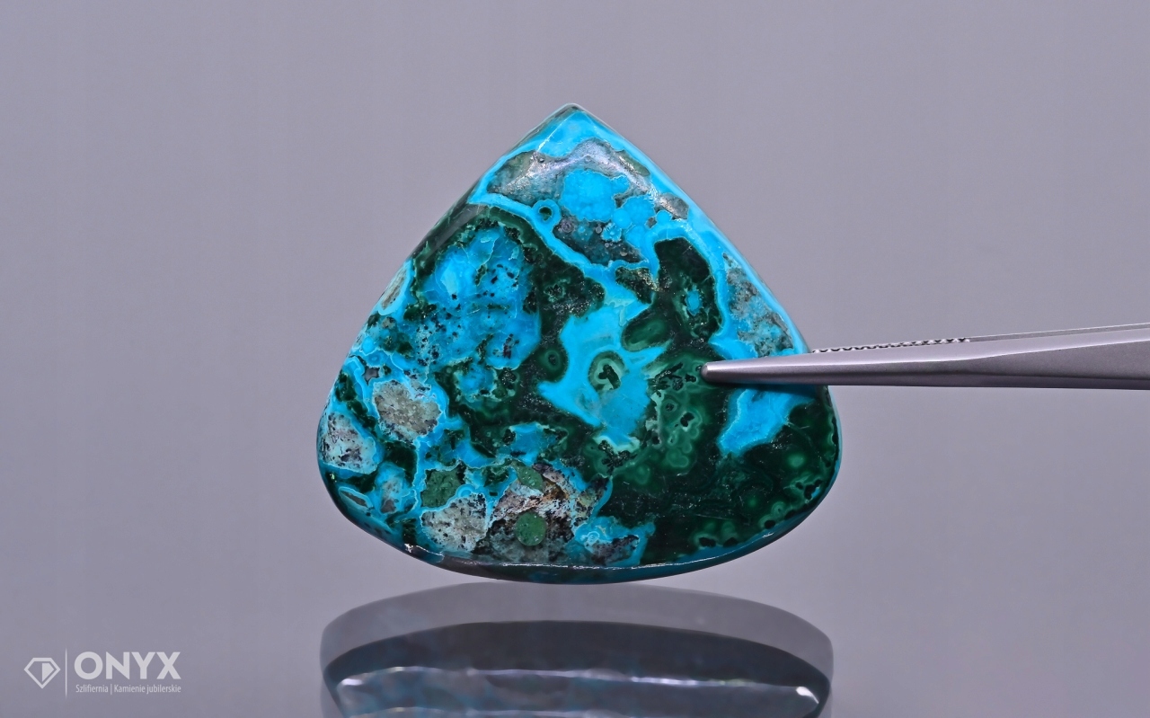 Chryzokola kabošon slza 37x34 mm