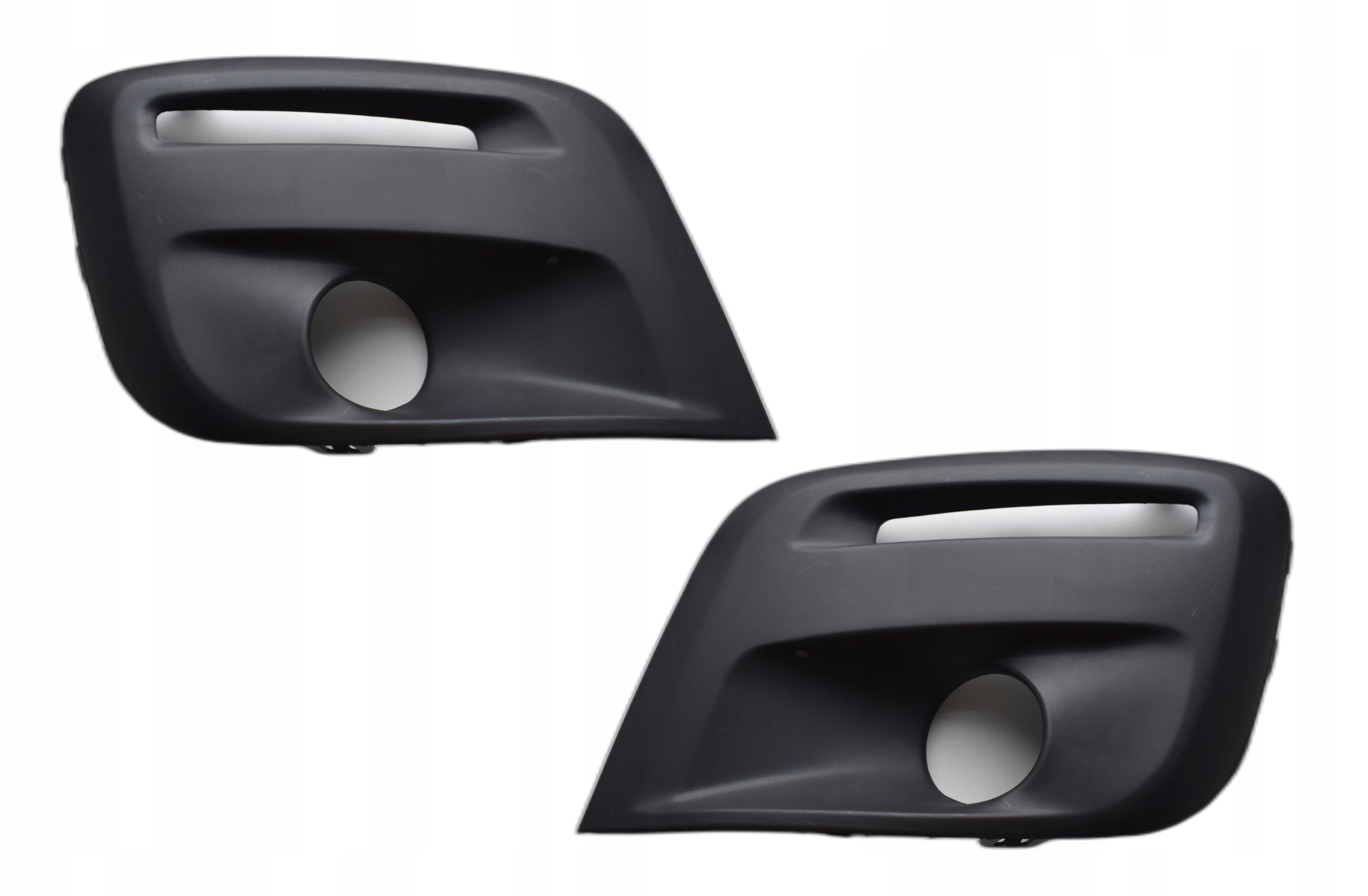 623226-3 - PEUGEOT PARTNER BERLINGO РЕШІТКИ КРИШКИ БАМПЕРА