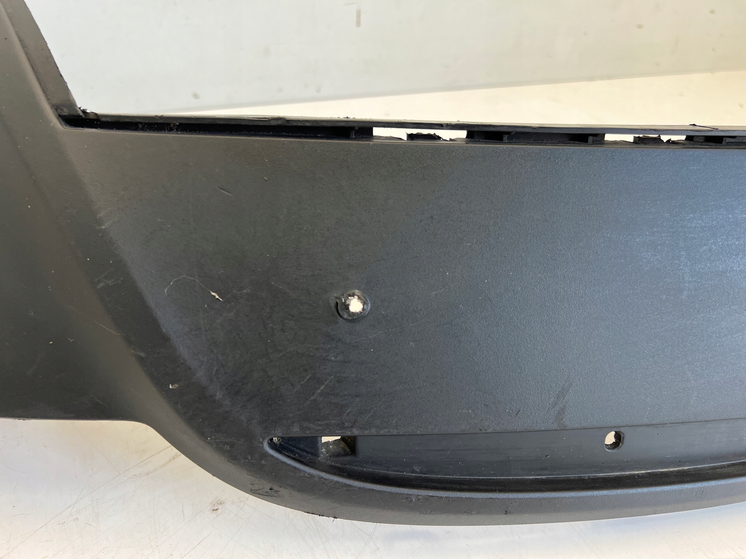 TESLA MODEL X HOKEJ DOKŁADKA ZDERZAKA TYLNEGO N Producent części Tesla