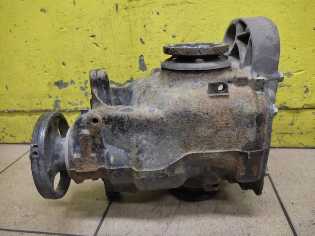 BMW E87 2.0D differential rear differential 7572800