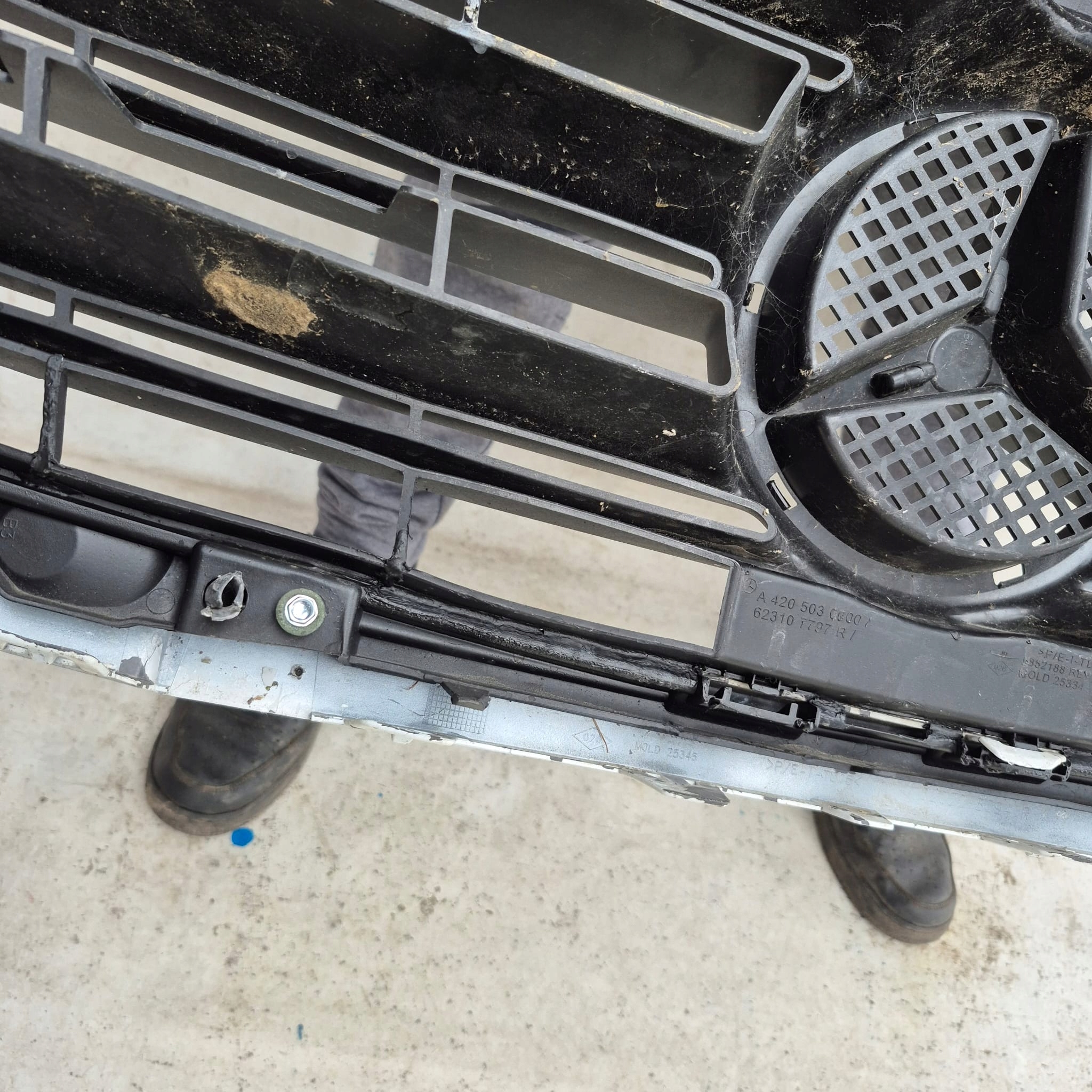 MERCEDES CITAN II W420 21- grill grille radiator