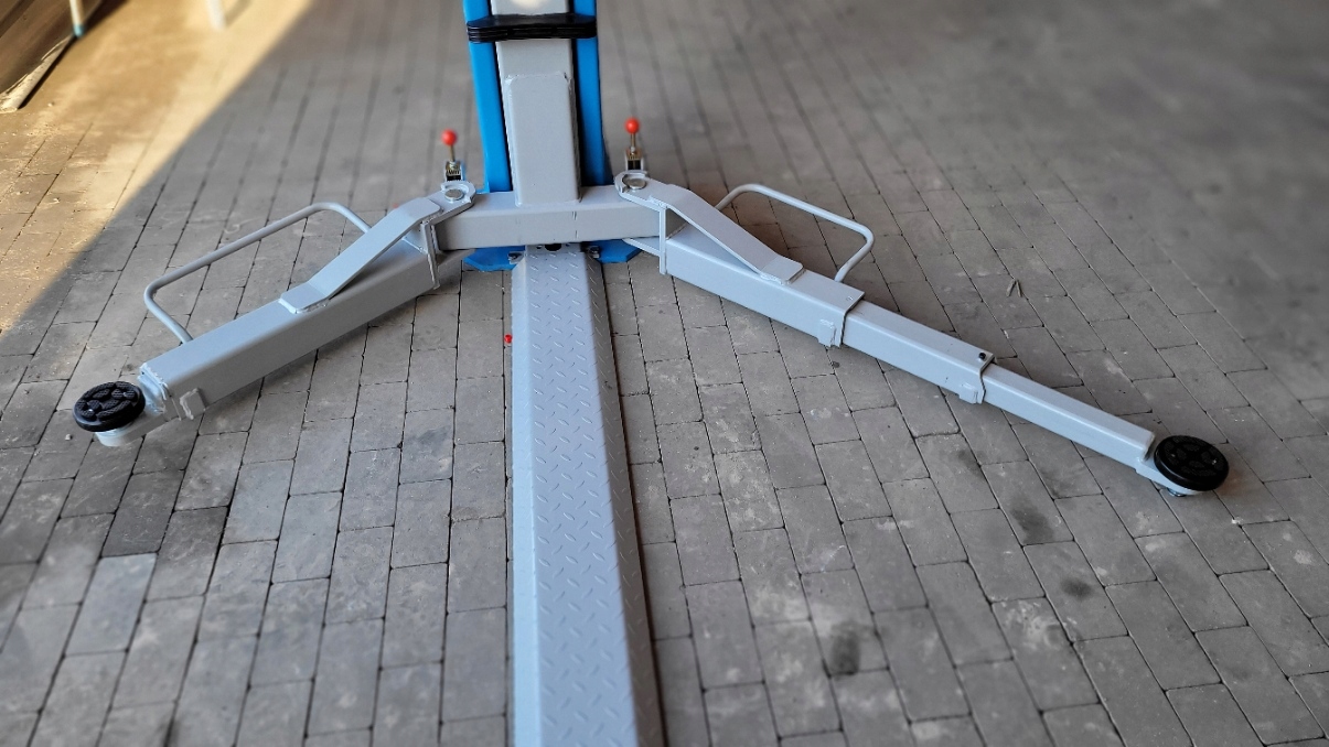 PODNOSNIK DWUKOLUMNOWY BESTLIFT 240DEE 4000KG Column Connection Bottom