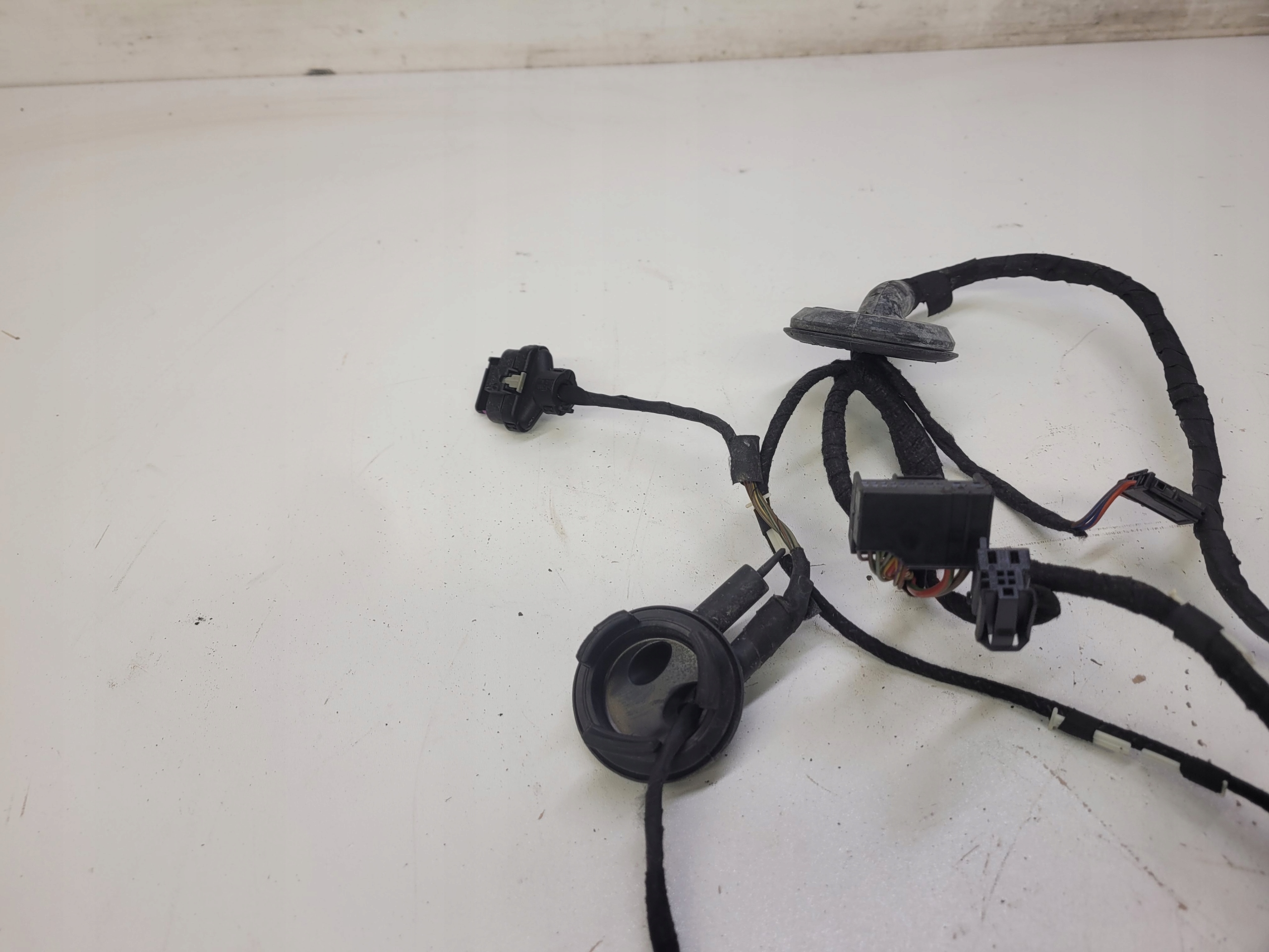 bundle door right front AUDI A4 B8 8K0971030AB