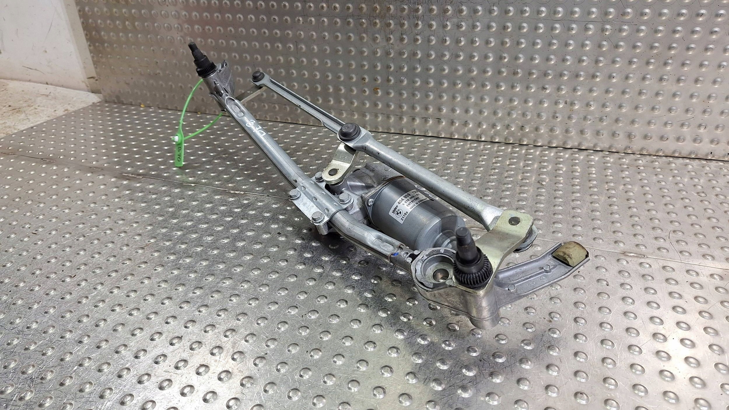 Gestänge Motor Wischer vorne 6978263 BMW 3 E90 E91 E92 E93 EUROPA