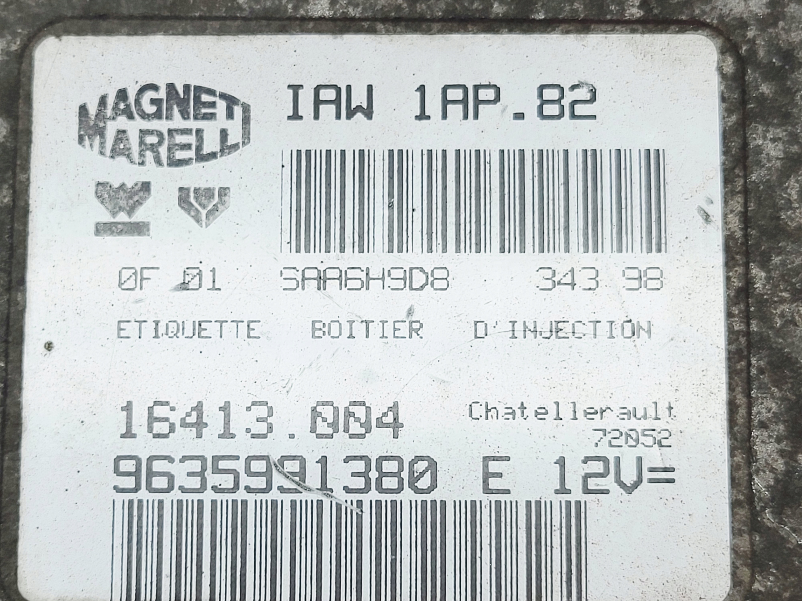 computer control unit of the engine PEUGEOT 206 1.4B 9635991380 IAW 1AP.82