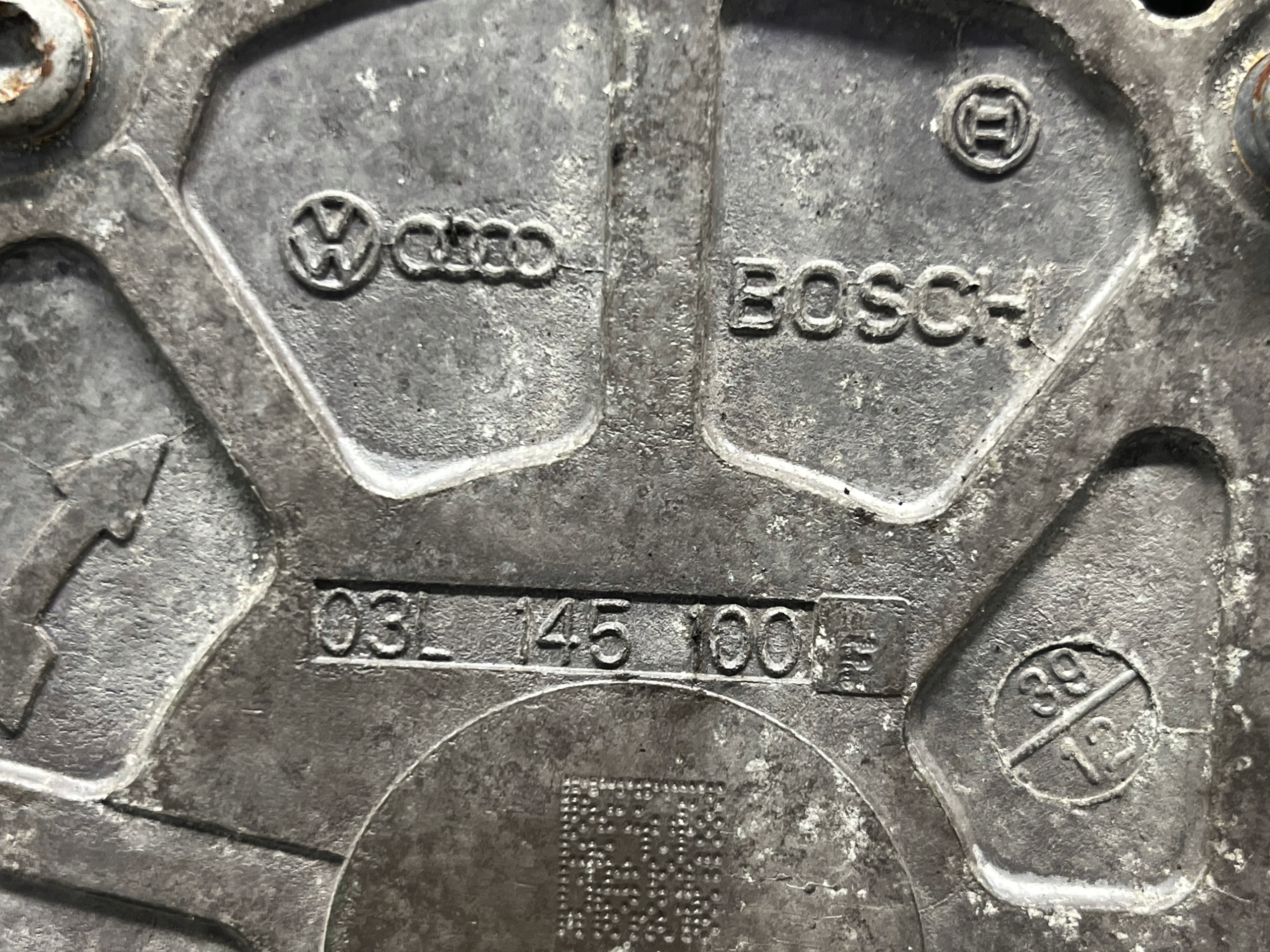 Pompa VACUM VAKUM AUDI A4 B8 03L145100