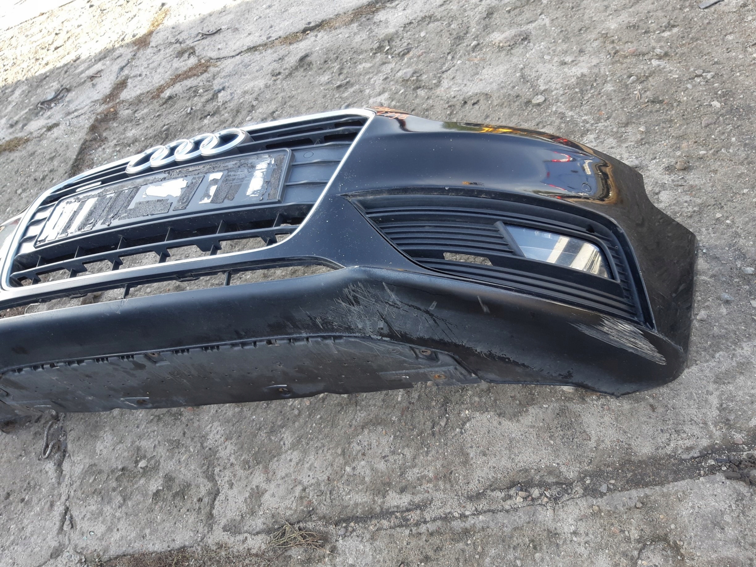 AUDI A4 B8 LIFT bumper front front PDC LY9B