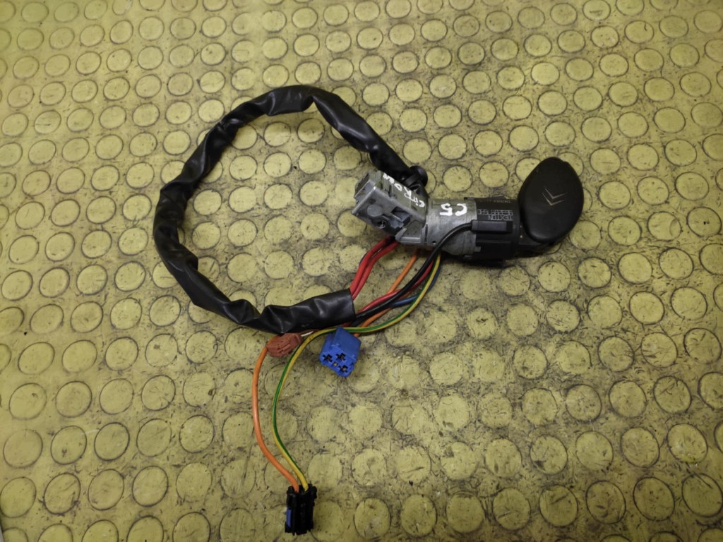 CITROEN C5 ignition key 9632897680