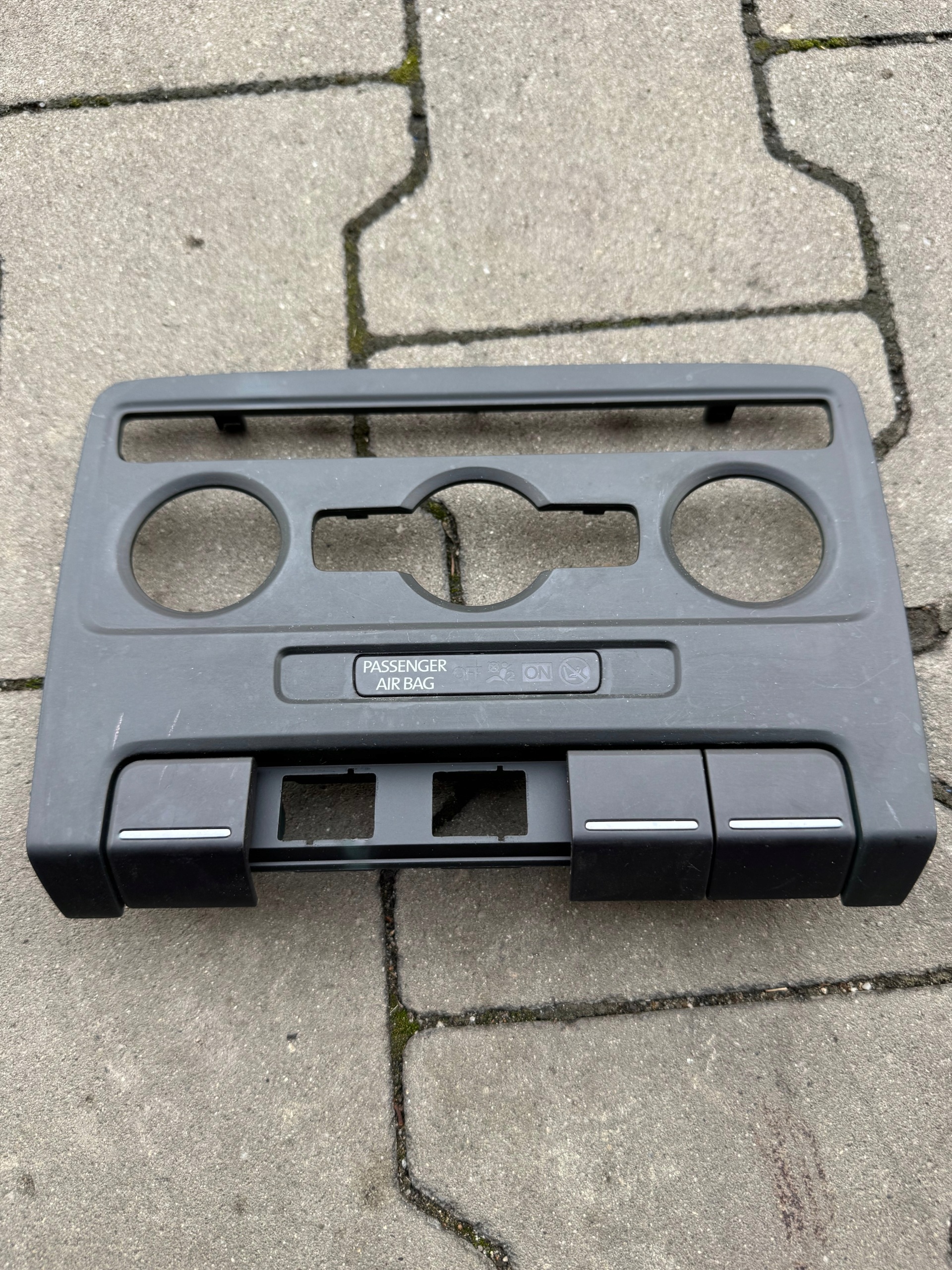 RÁM panelu klimatizaci VW BEETLE 5C cabrio 5C5820073F