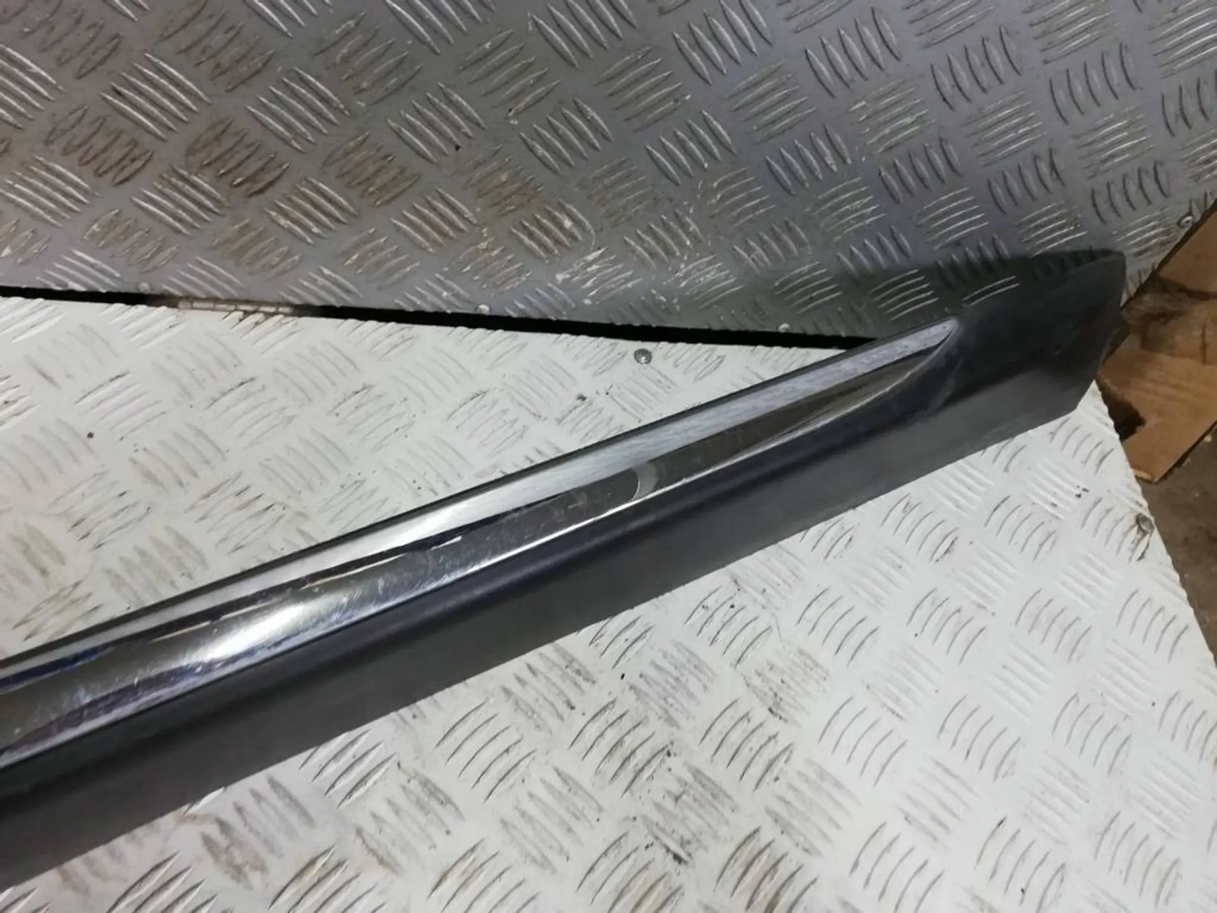 LISTWA PROGOWA LEWA PEUGEOT 3008 CHROM 96857831XT