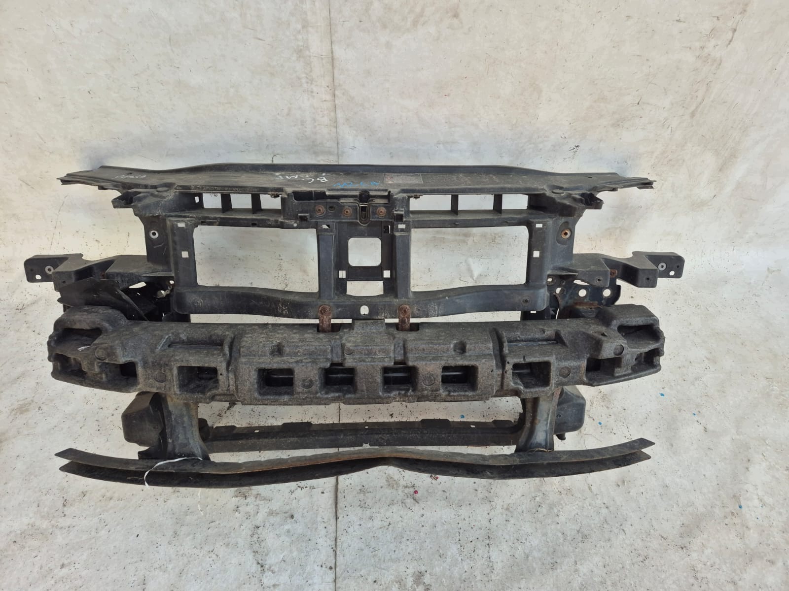 VW PASSAT B6 05- front body wall front pillar iron