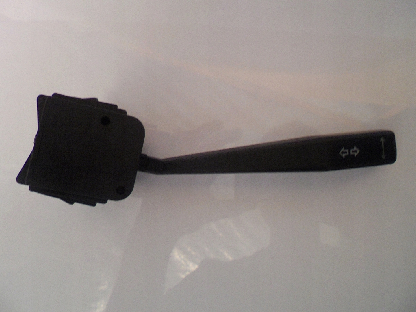 Bouton Indicateurs de direction OPEL CORSA 90126712 OPEL