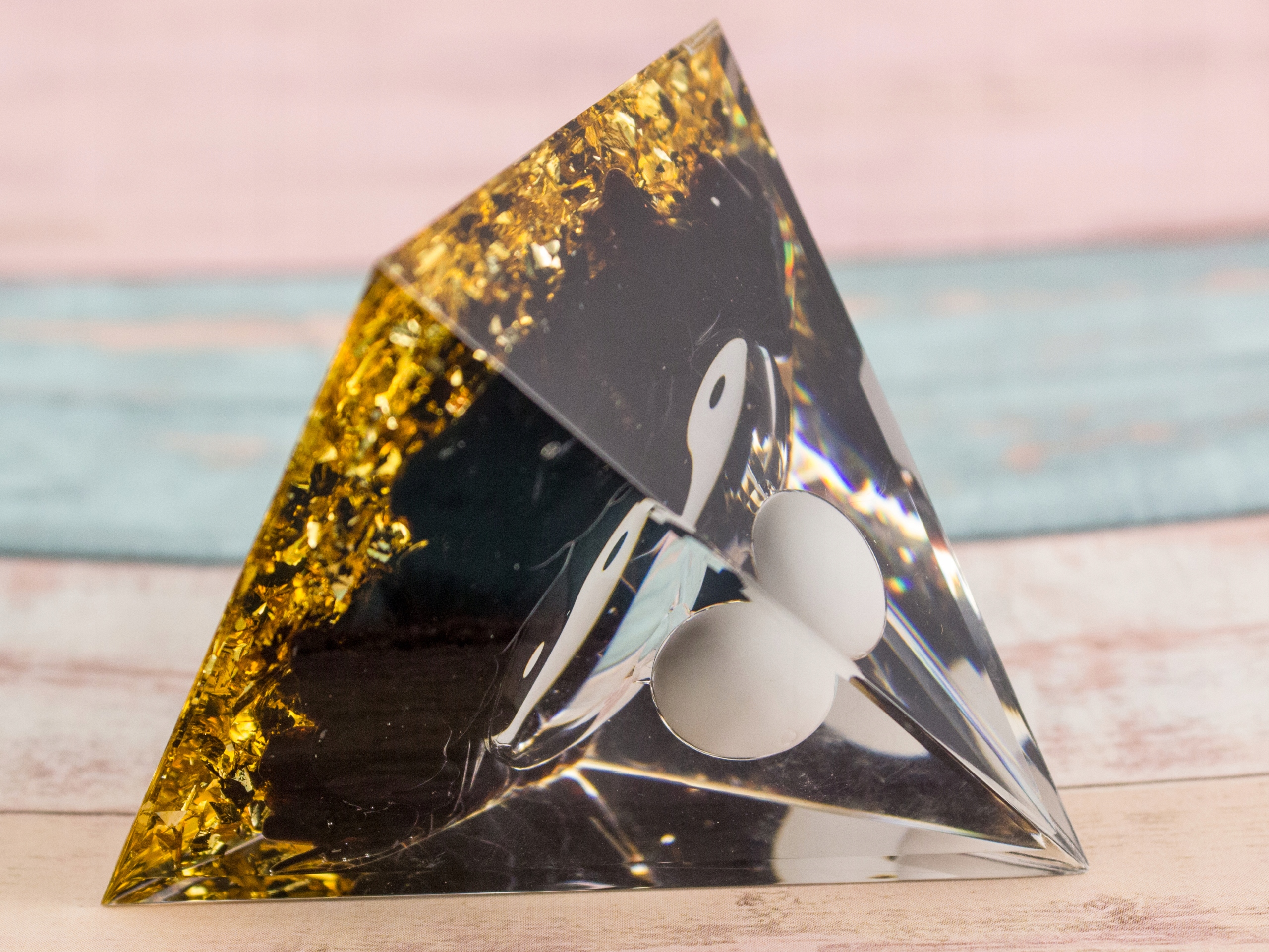 PIRAMIDA PIRAMIDKA ORGONIT KWARC DYMNY MORION AGAT YIN YANG UZIEMIENIE 5cm Stan opakowania oryginalne