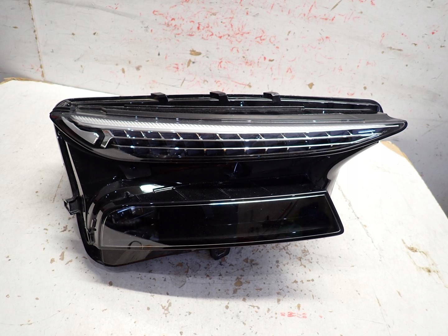 light front front right AUDI A6 C9 E-TRON FULL LED MATRIX 24- 85E941040R