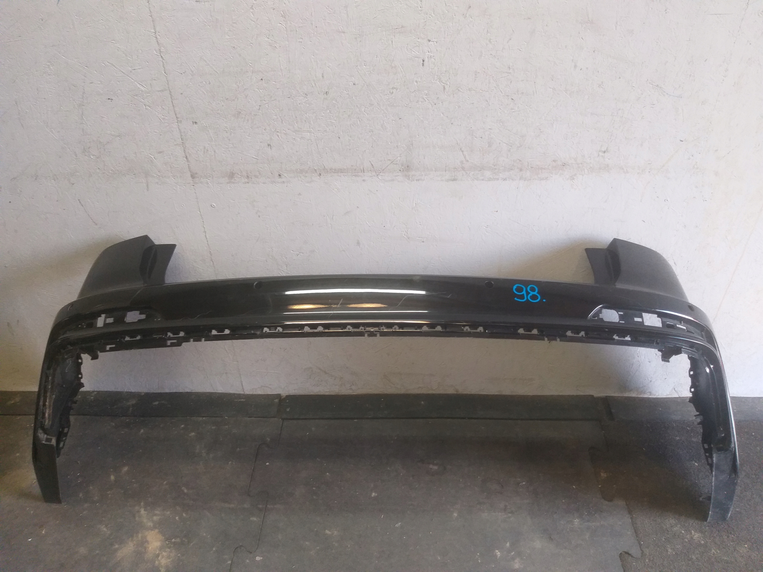 bumper rear part AUDI A6 C8 S LINE KOMBI 4K9