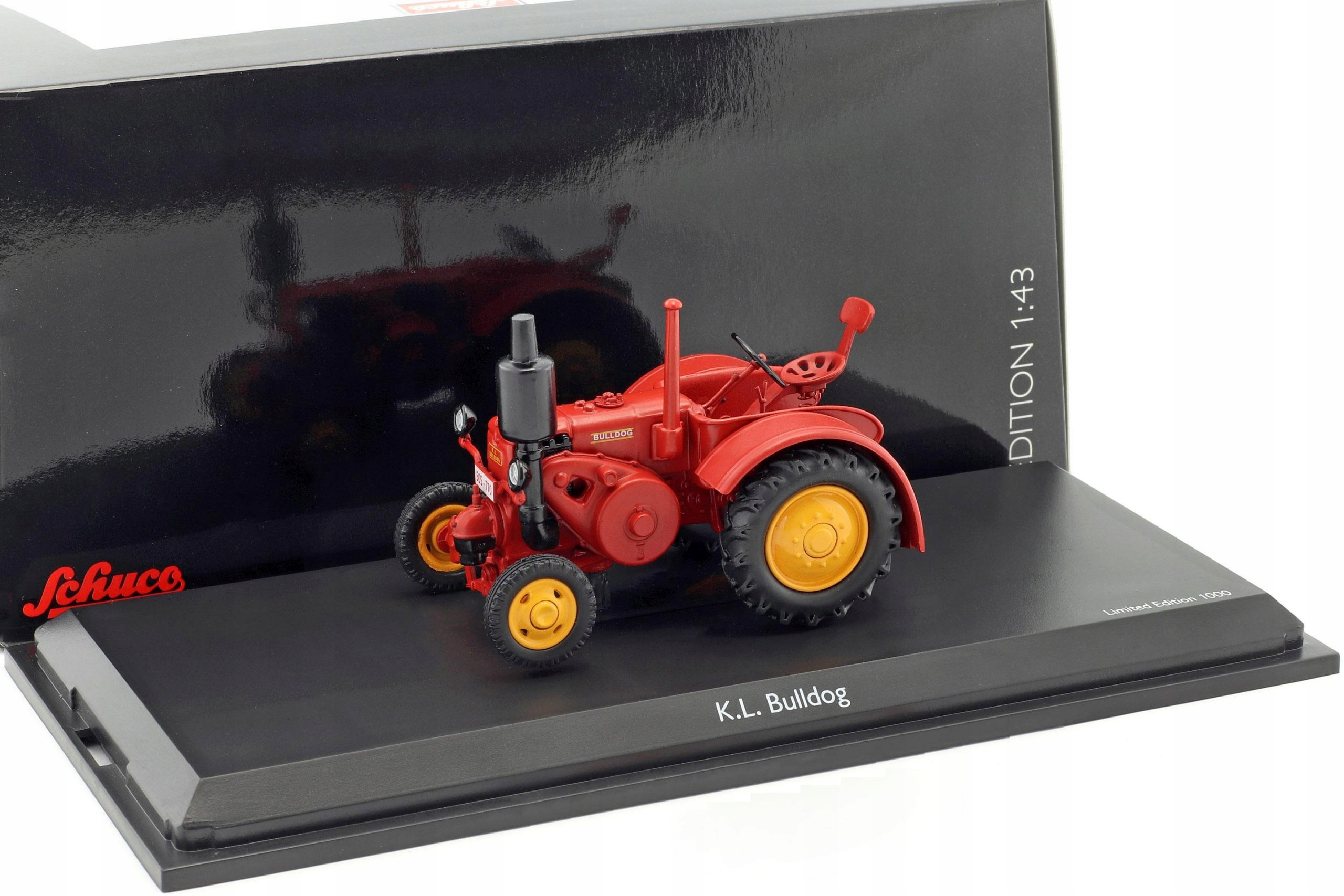 K.L. BULLDOG TRAKTOR Red - SCHUCO 1:43