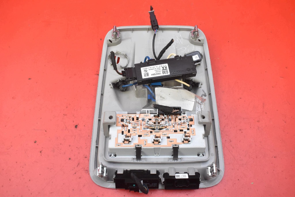 feu lumière interne avant 13415547 OPEL ASTRA 5 V K 15-20