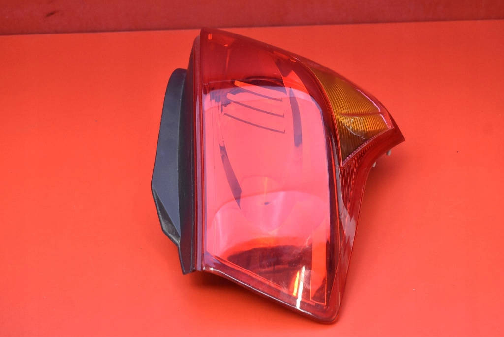 light left rear part rear 92401-1H5 KIA CEED 1 and 3D HB 07-10