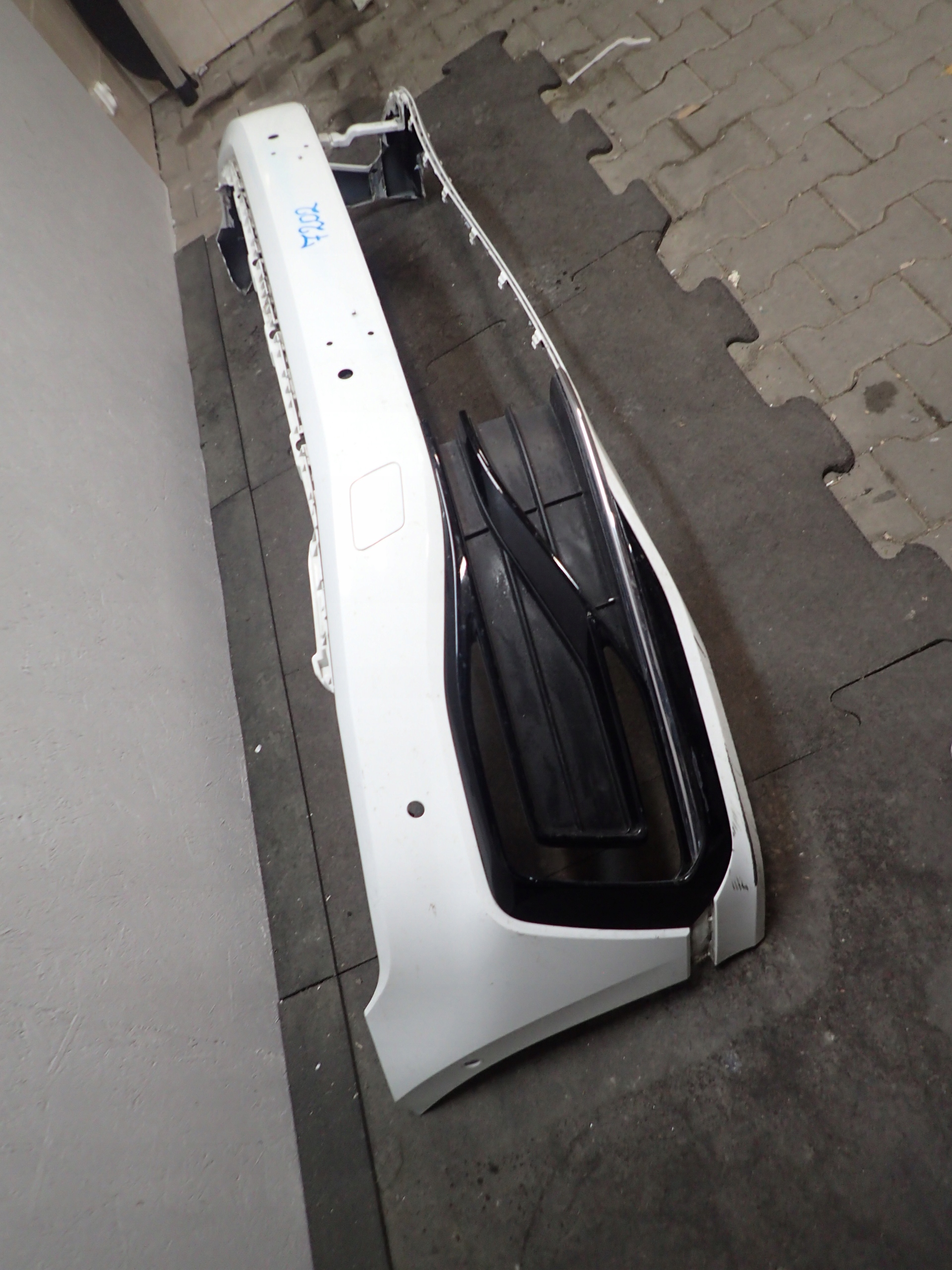 bumper front VW PASSAT B8 LIFT R LINE