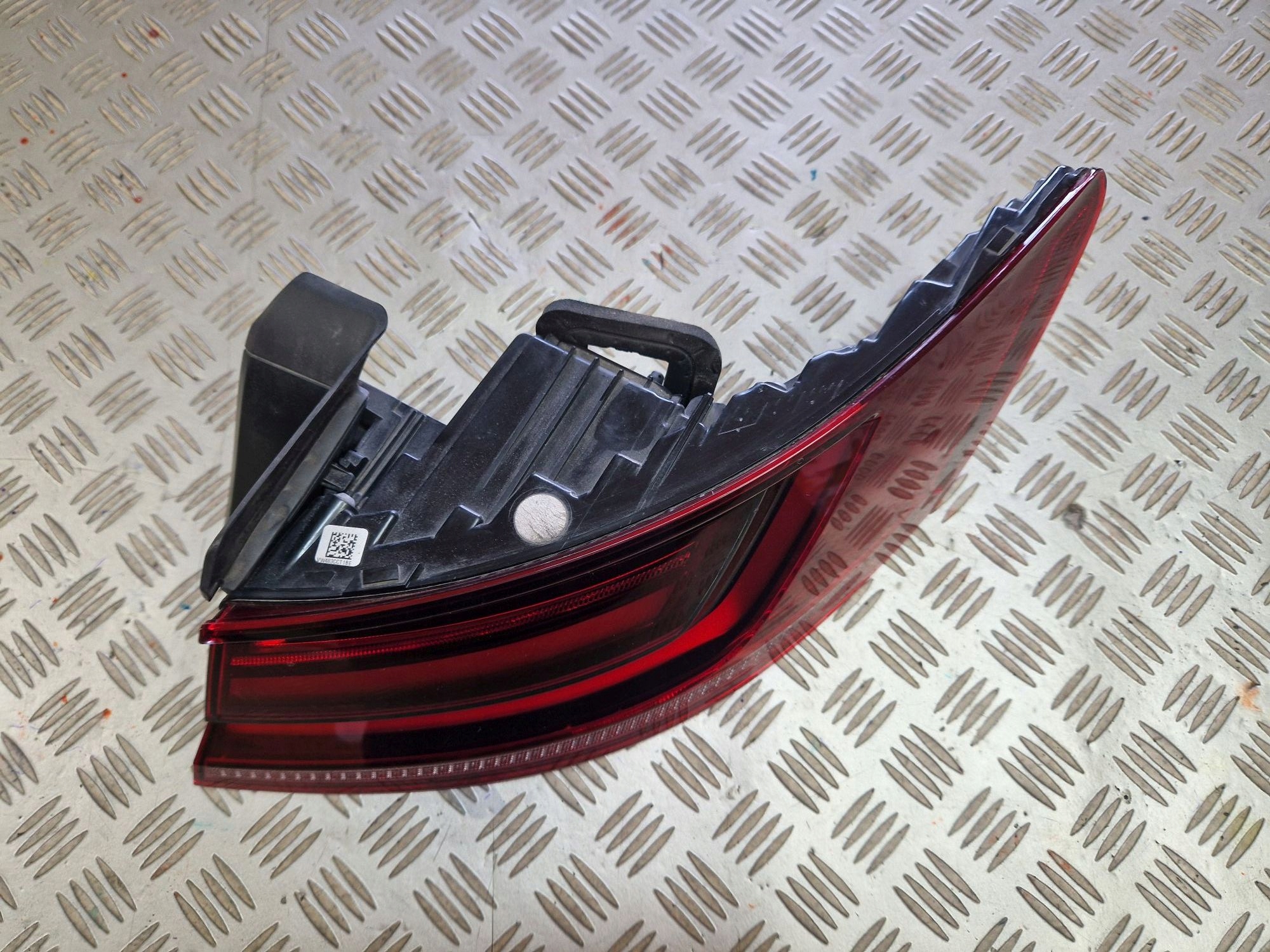 light rear right NAROZNA LED VW ARTEON KOMBI 2017R->