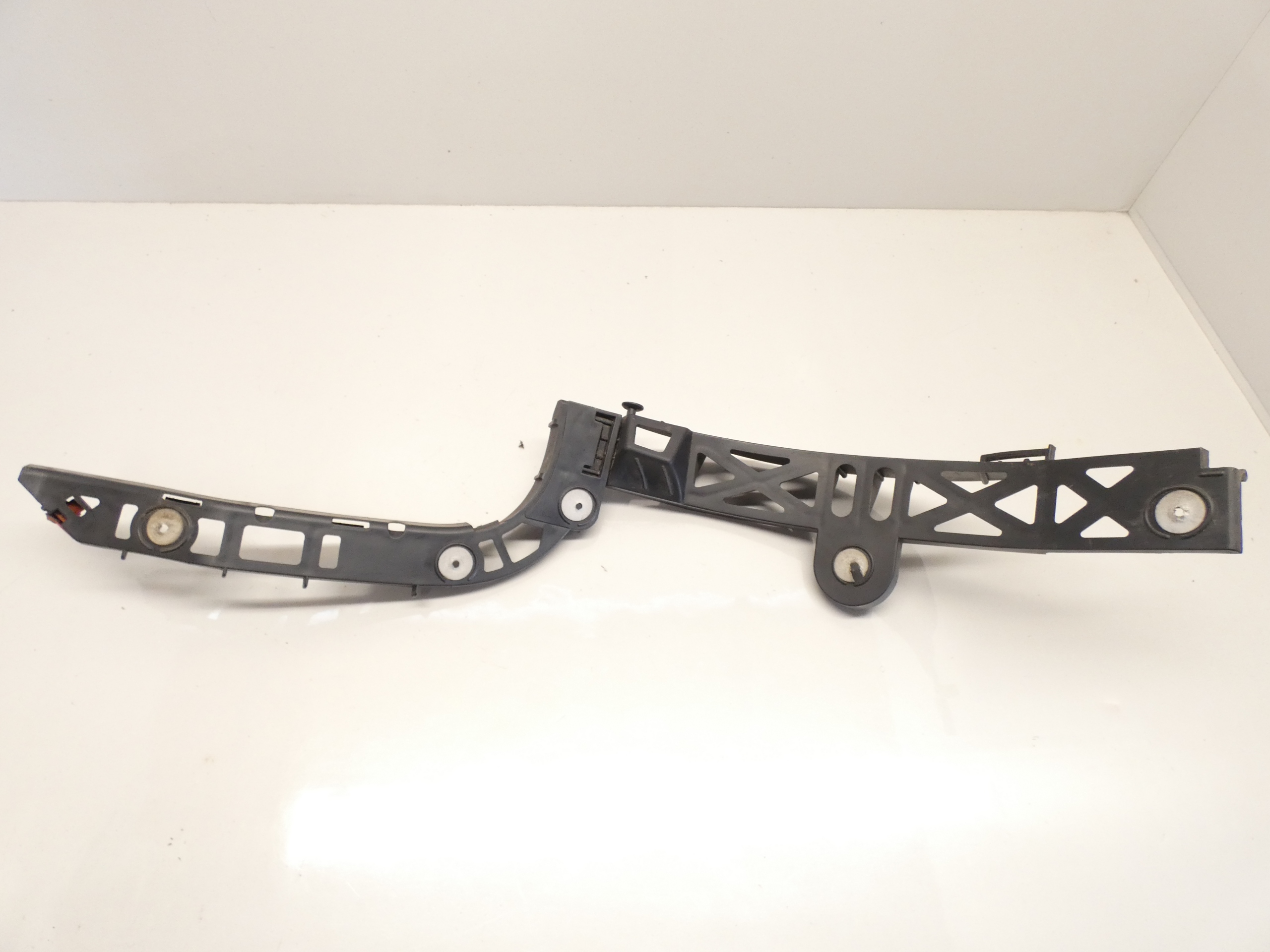 bumper bracket right rear part OPEL SIGNUM 02-08 24412824 24427908 KOMPLET 2SZT