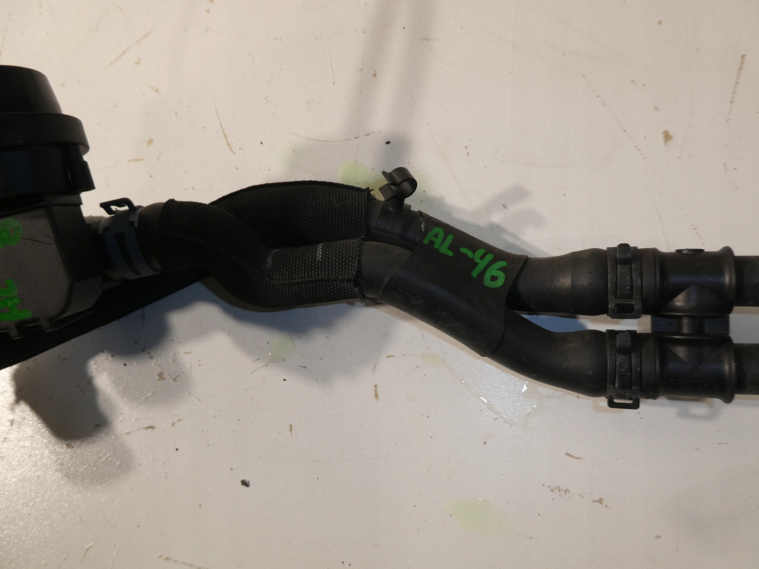 CRIJEVO PRIJENOS AUDI VW VENTIL VODE 1J0819809