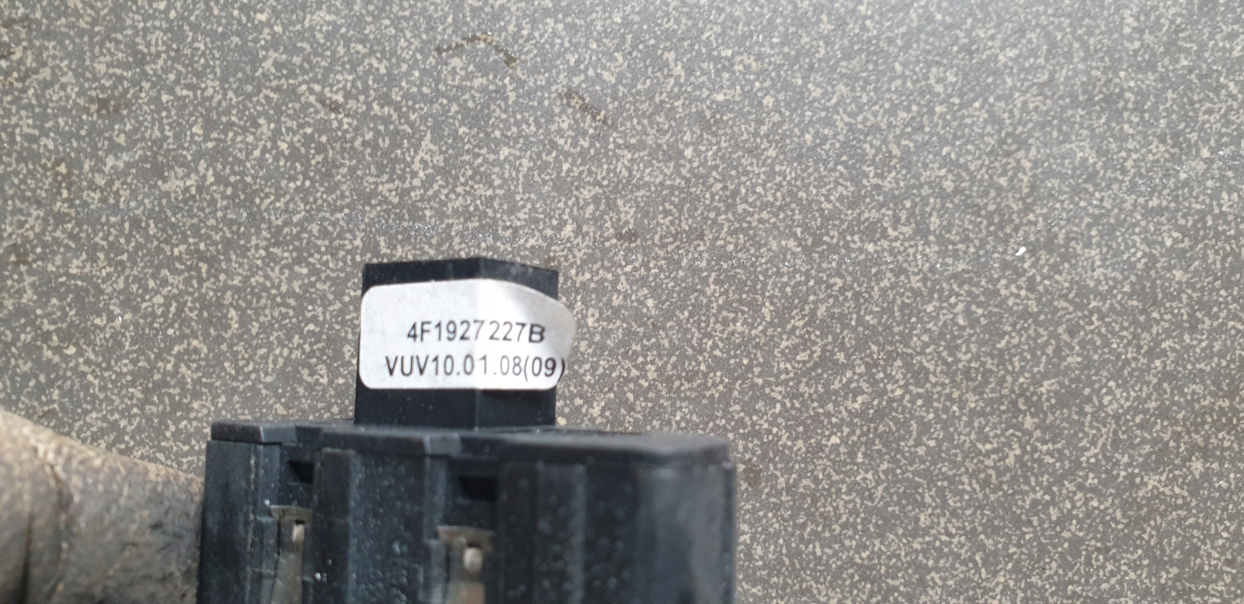 switch of dials of the dial passenger compartments AUDI A6 C6 2004- 4F0927227B