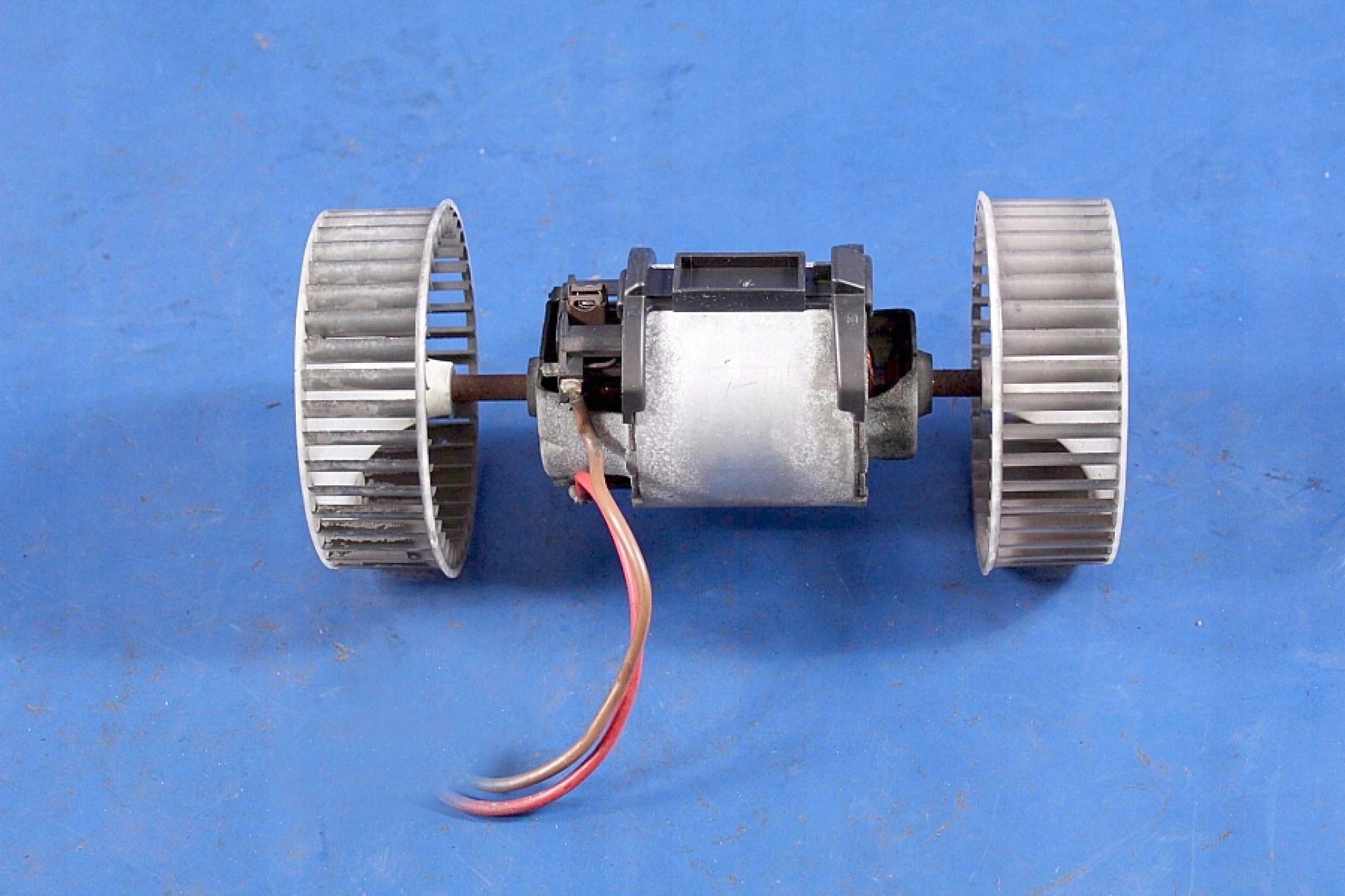 DMUCHAWA WENTYLATOR NAGRZEWNICY MERCEDES W221 07r