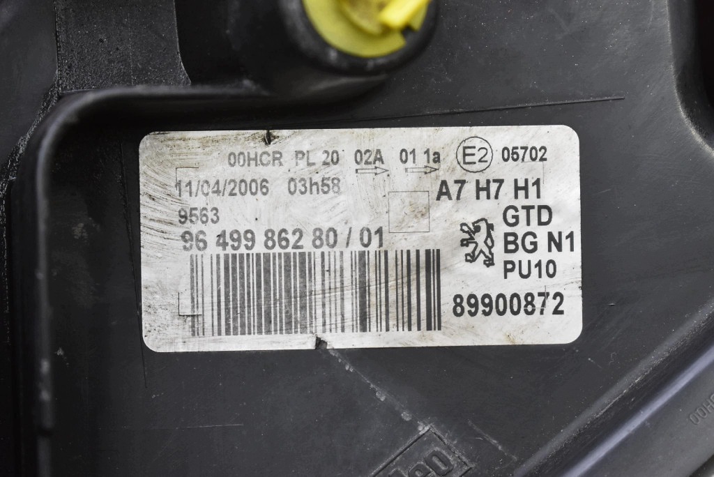 REFLEKTOR left light front EU 9649986280 PEUGEOT 207 1 and 06-09